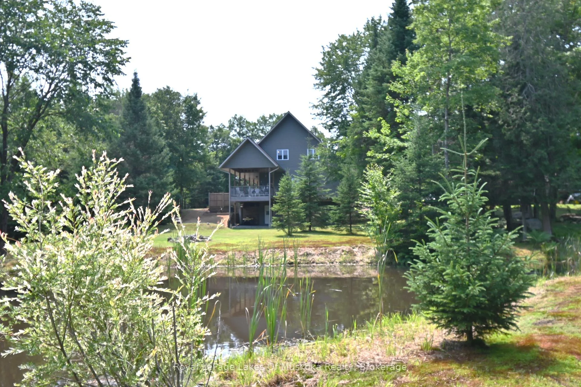 Photo 14 of 2411 Hwy. 118 E., Bracebridge, Draper — HOMEH