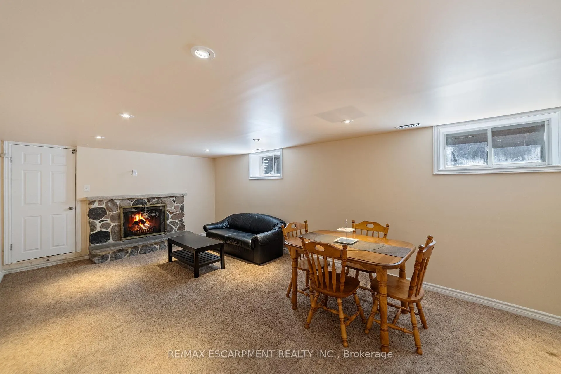 Photo 25 of 1411 Beaufort Drive, Burlington, Tyandaga — HOMEH