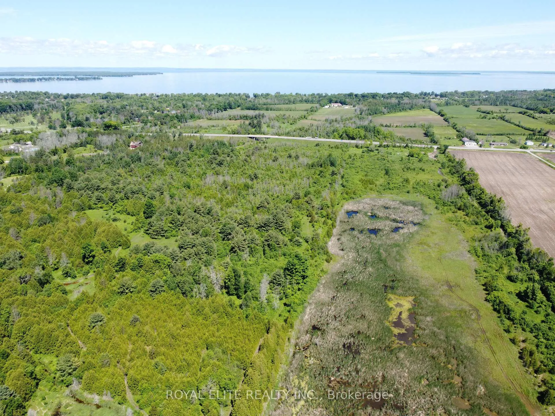 Photo 7 of 30705 Highway -48 Road, Georgina, Pefferlaw — HOMEH