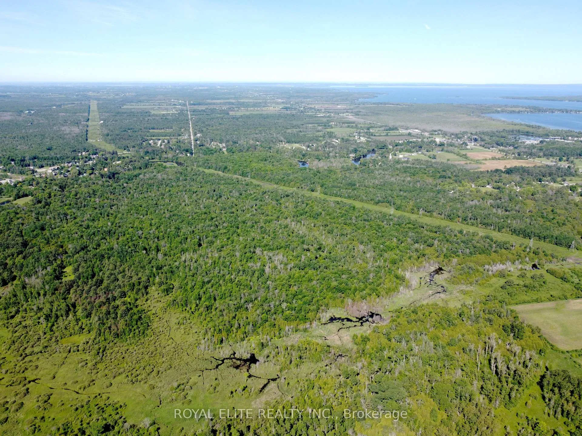 Photo 18 of 30705 Highway -48 Road, Georgina, Pefferlaw — HOMEH