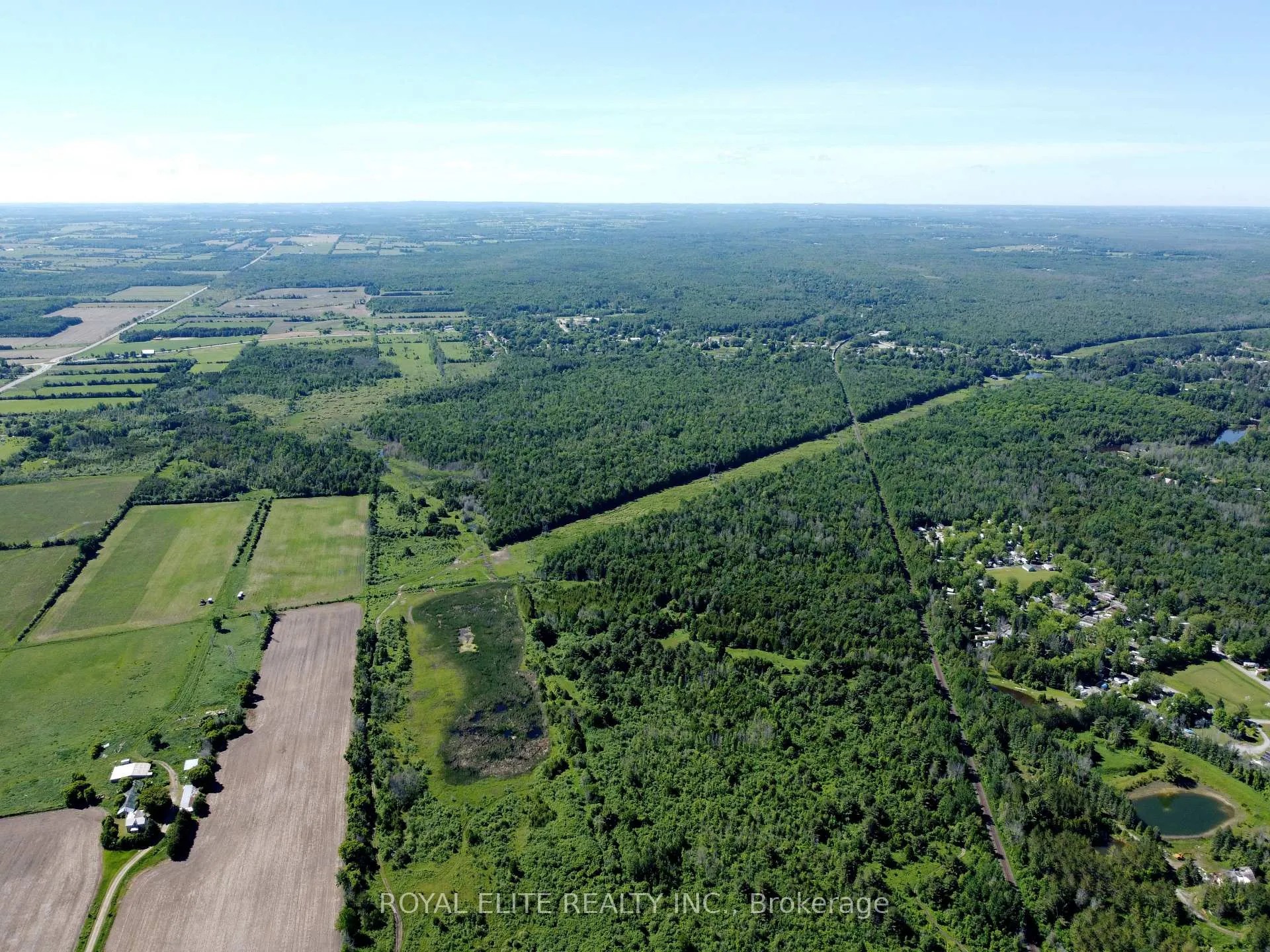 Photo 20 of 30705 Highway -48 Road, Georgina, Pefferlaw — HOMEH