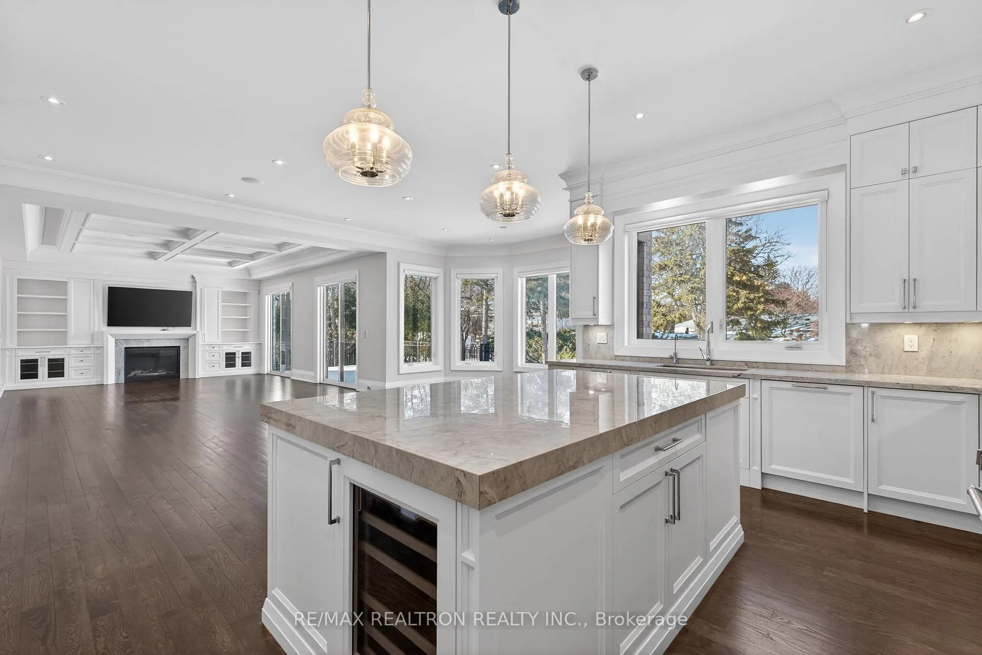 Photo 19 of 38 Kirk Drive, Markham, Royal Orchard — HOMEH