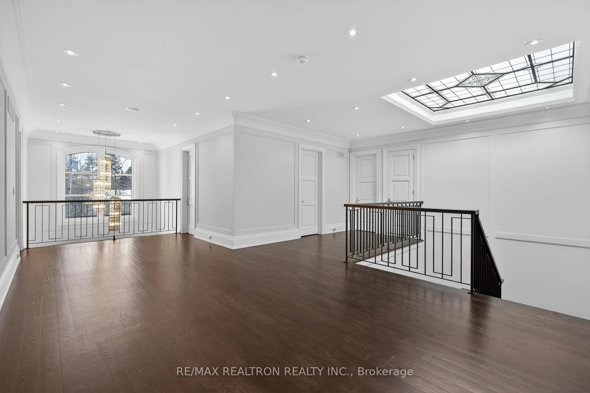 Photo 34 of 38 Kirk Drive, Markham, Royal Orchard — HOMEH