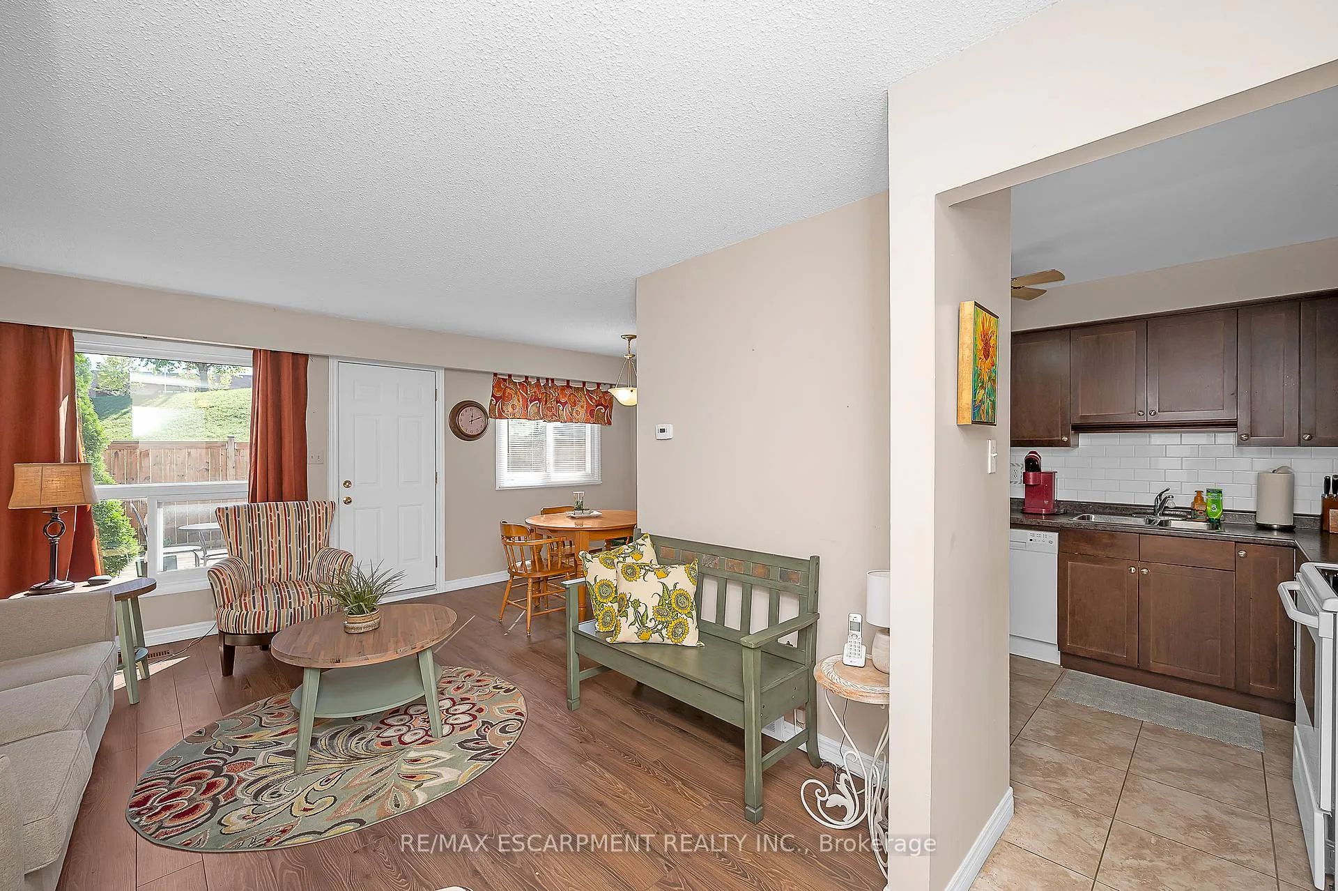 Photo 6 of Unit L80, 223 Pioneer Drive, Kitchener — HOMEH