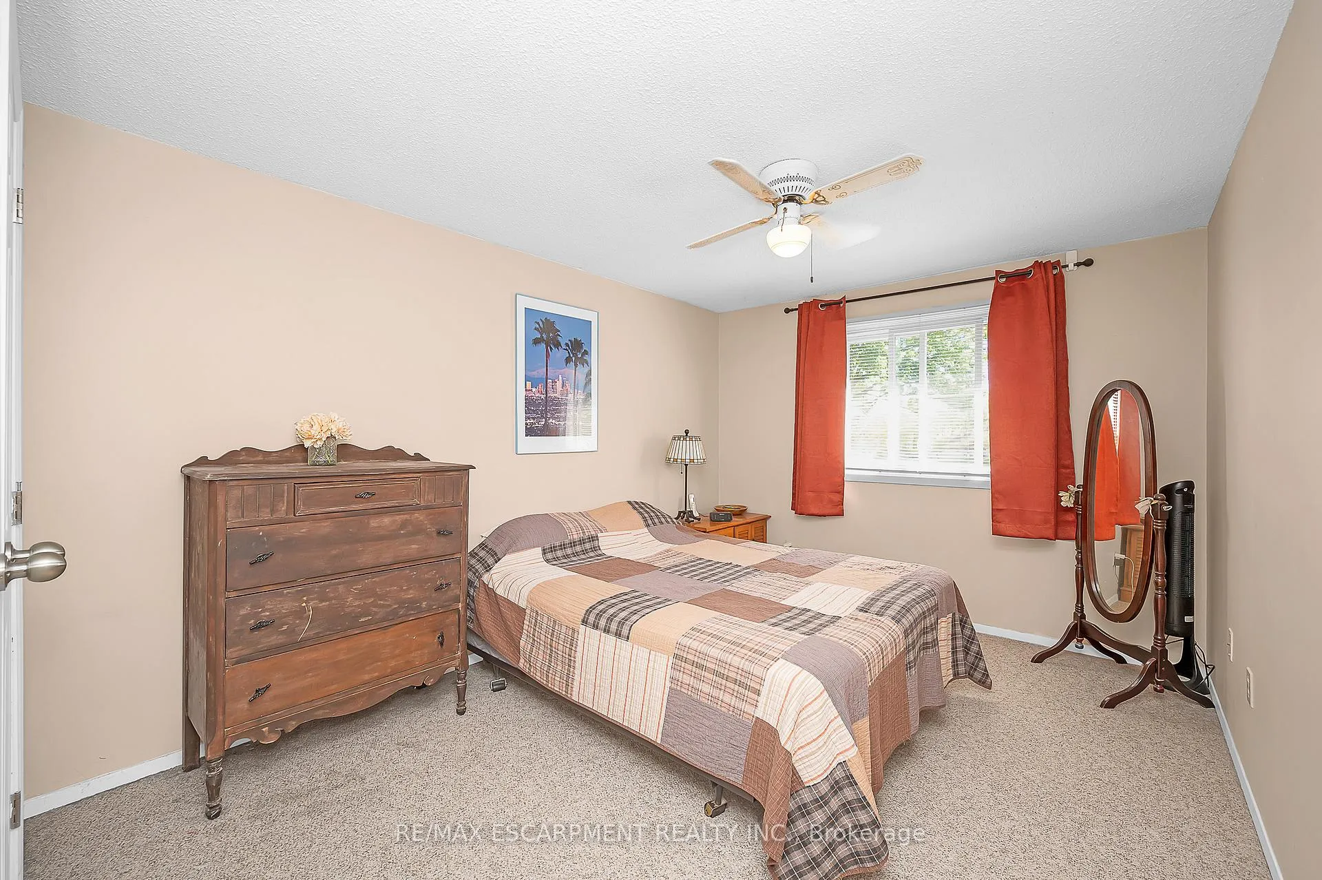 Photo 13 of Unit L80, 223 Pioneer Drive, Kitchener — HOMEH