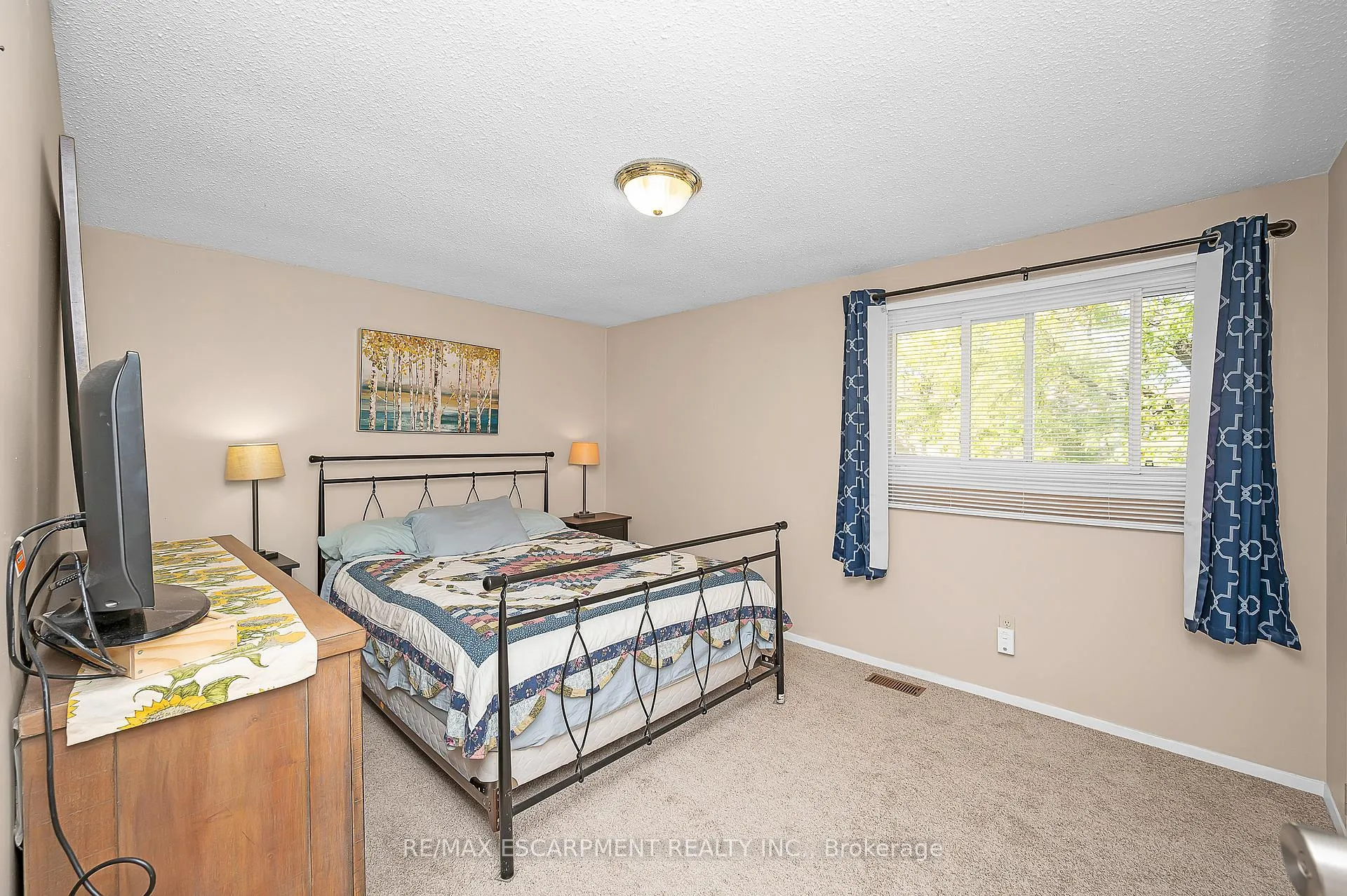Photo 14 of Unit L80, 223 Pioneer Drive, Kitchener — HOMEH