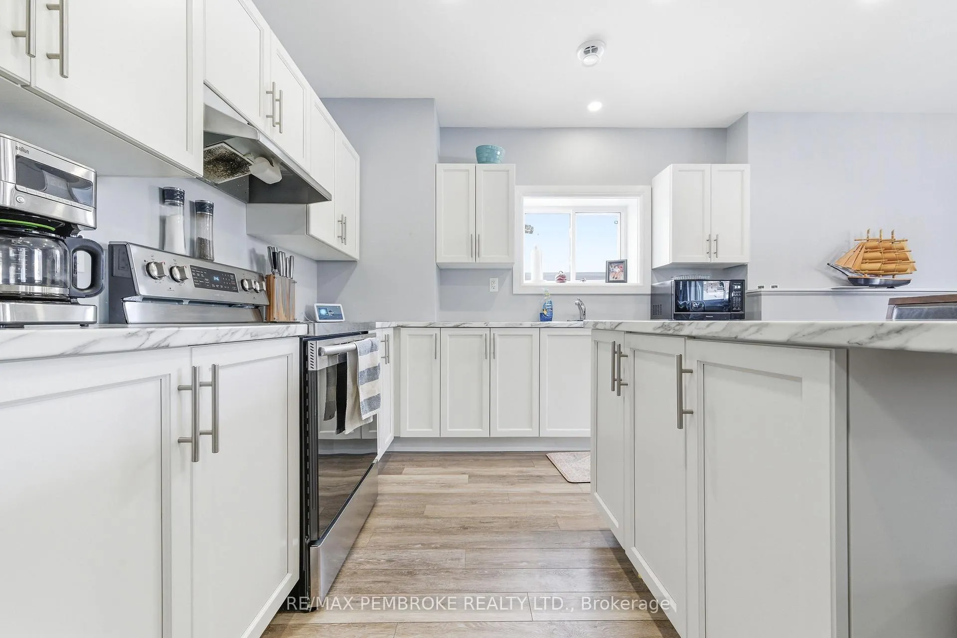 Photo 26 of 5 Harry Street, Petawawa — HOMEH