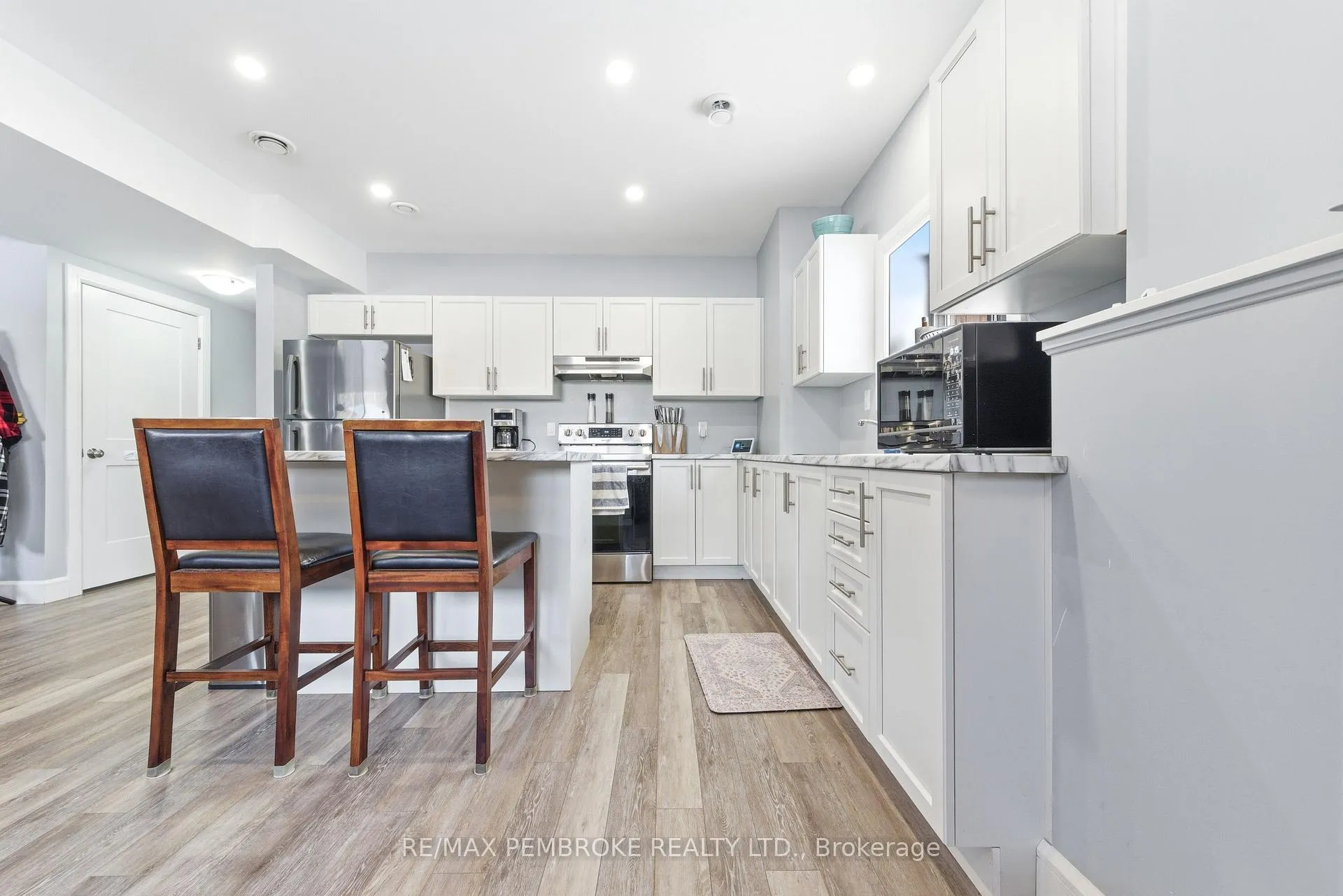 Photo 31 of 5 Harry Street, Petawawa — HOMEH