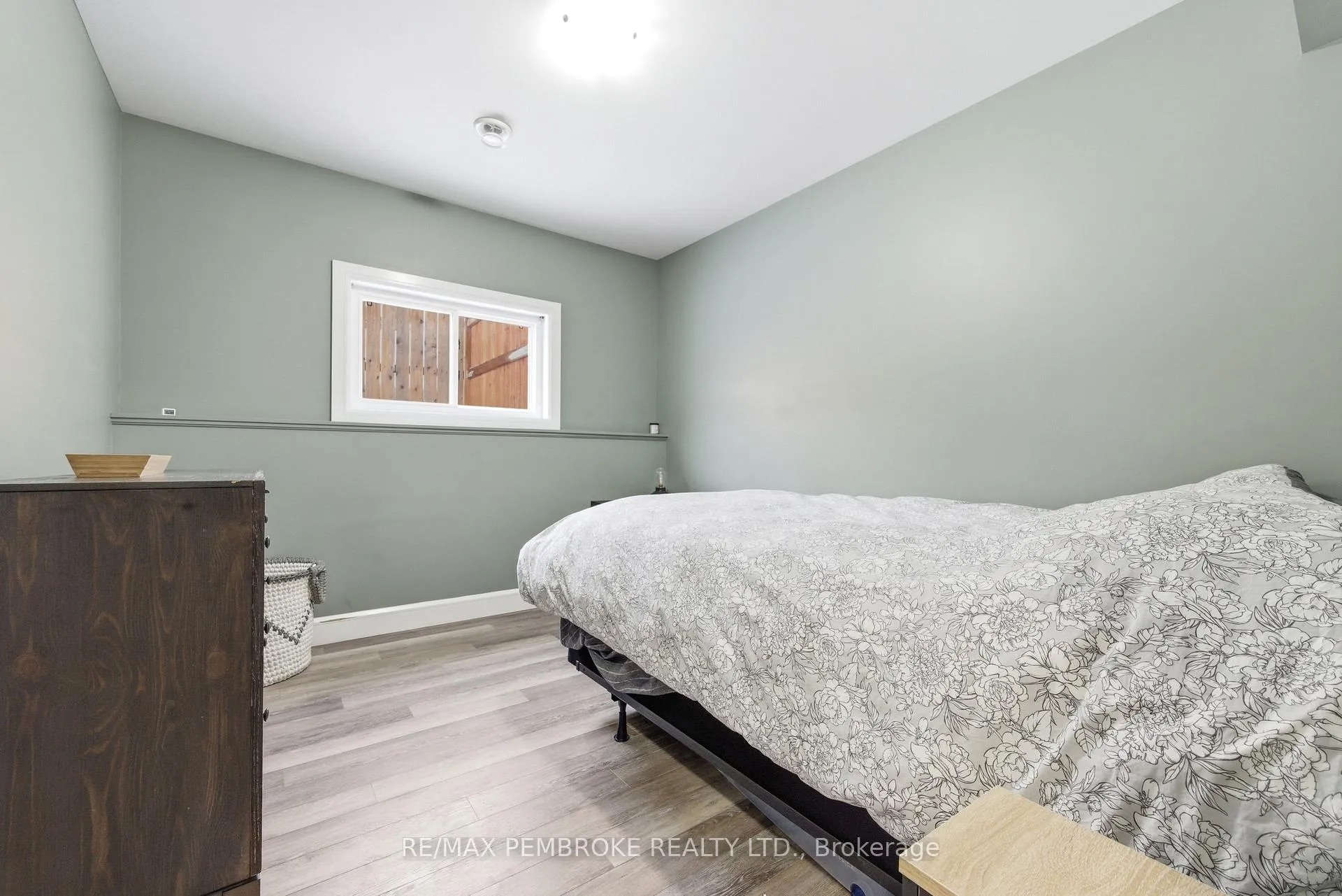 Photo 34 of 5 Harry Street, Petawawa — HOMEH