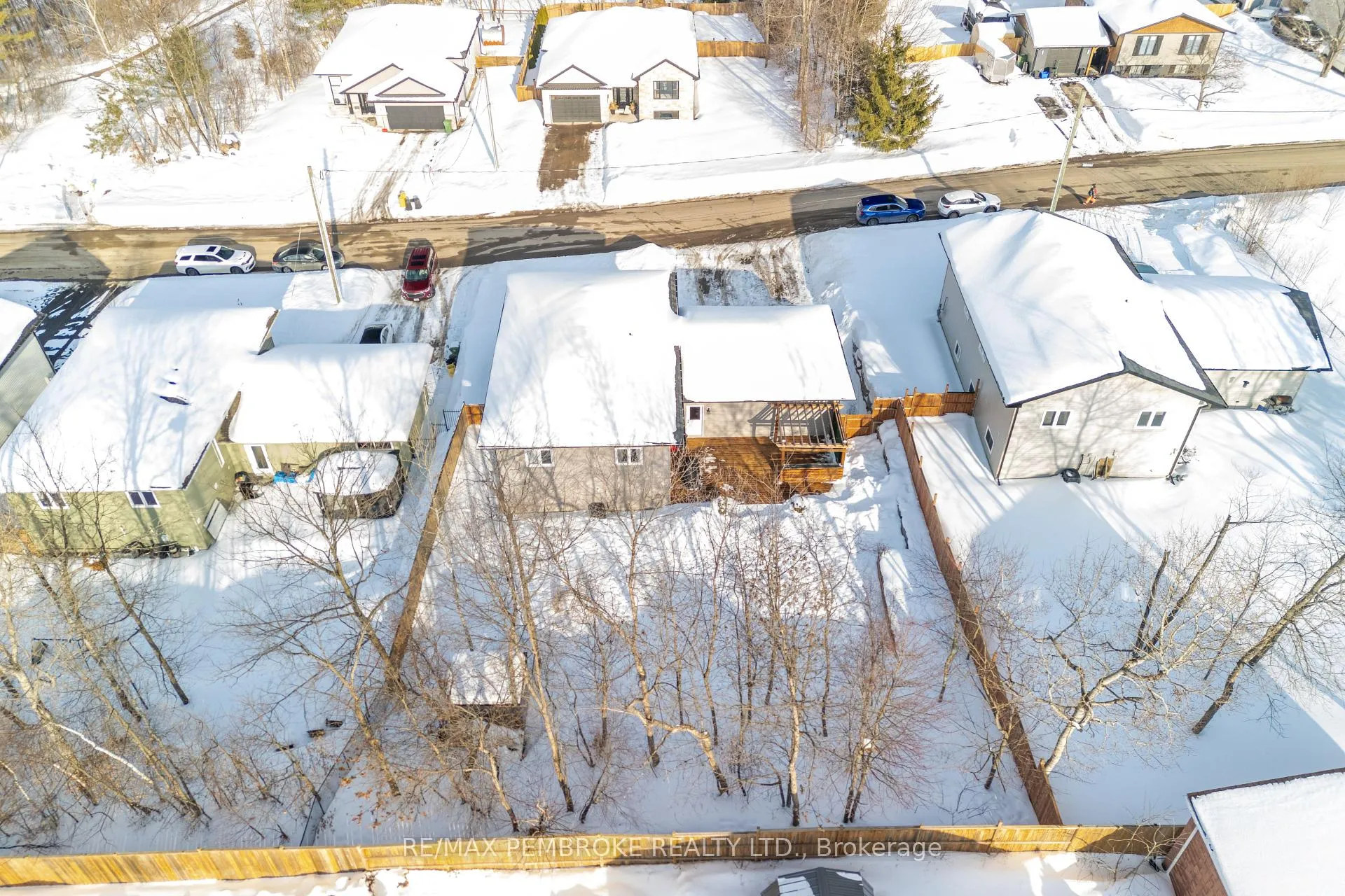 Photo 43 of 5 Harry Street, Petawawa — HOMEH