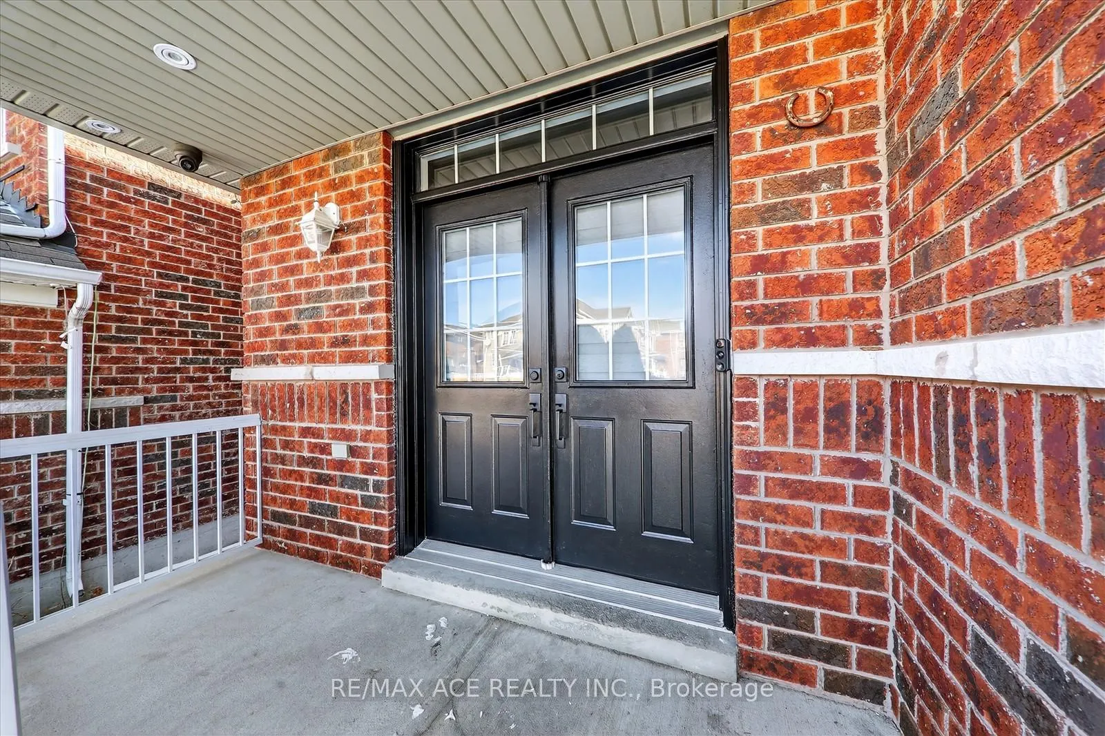 Photo 5 of 9 Invitational Road, Brampton, Bram East — HOMEH