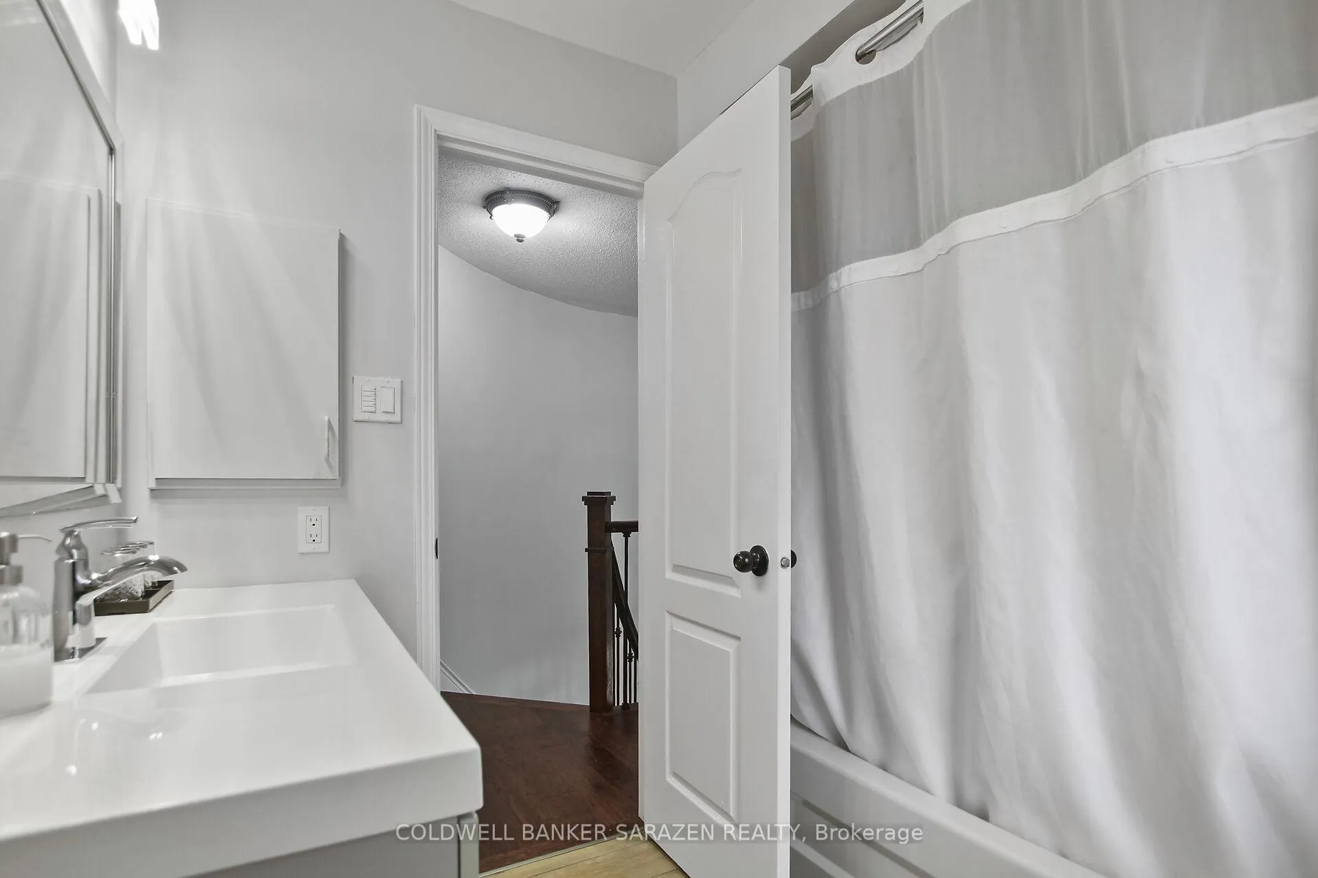 Photo 31 of 399 Stoneway Drive, Ottawa, Barrhaven East — HOMEH