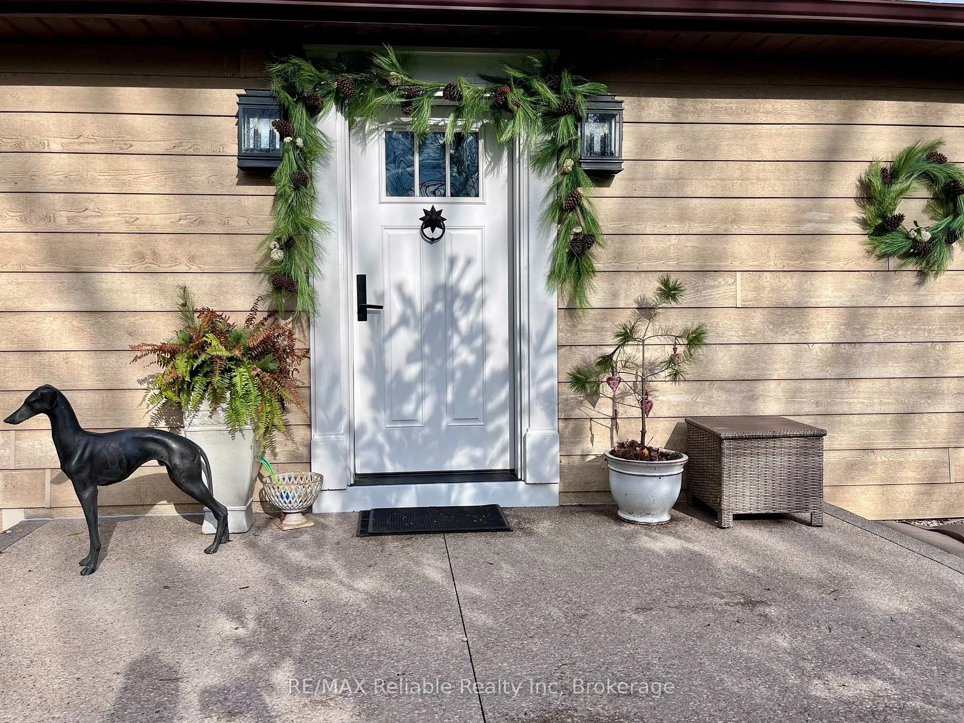 Photo 5 of 57 Cameron Street, Bluewater, Bayfield — HOMEH