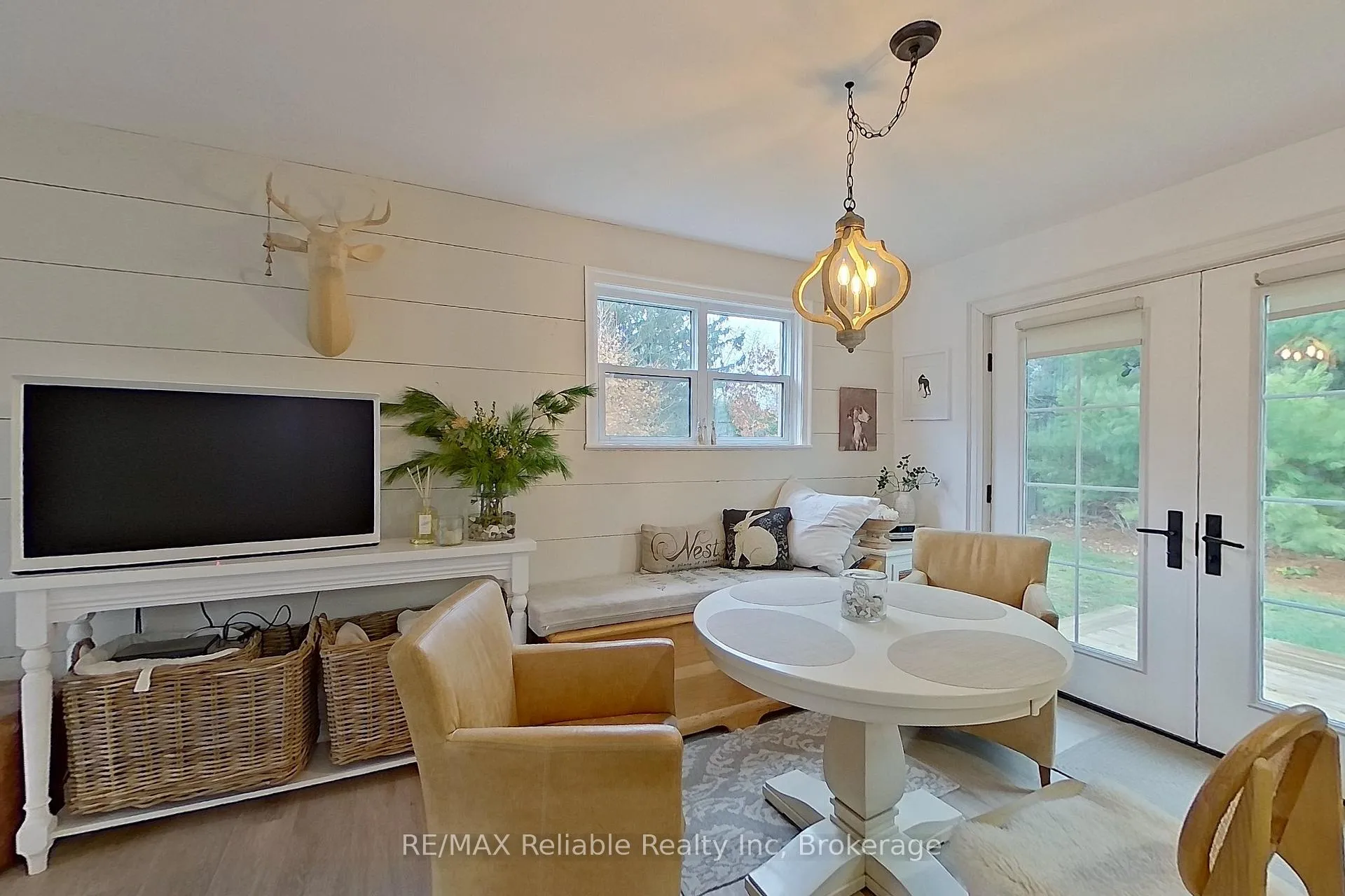 Photo 12 of 57 Cameron Street, Bluewater, Bayfield — HOMEH