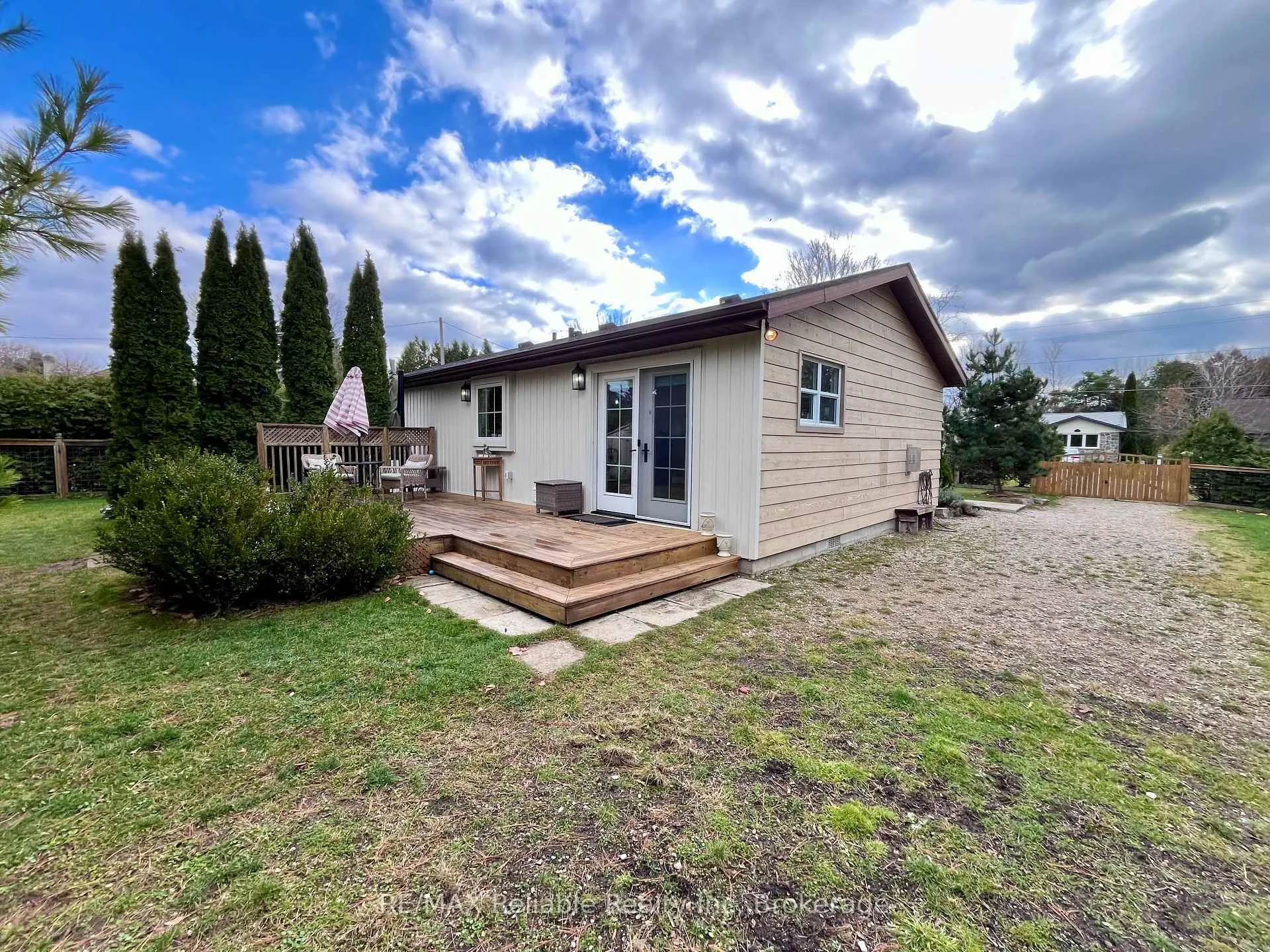 Photo 33 of 57 Cameron Street, Bluewater, Bayfield — HOMEH