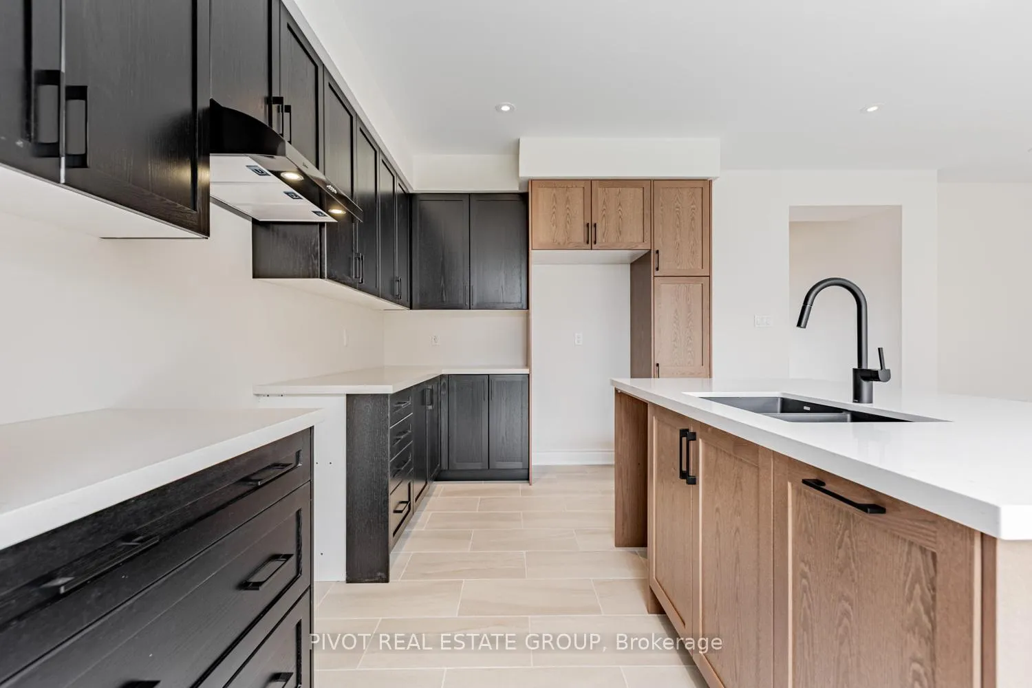 Photo 13 of 61 Tweedhill Avenue, Caledon, Rural Caledon — HOMEH