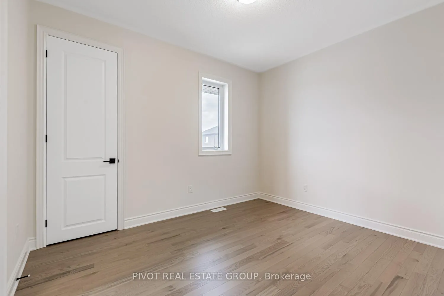 Photo 23 of 61 Tweedhill Avenue, Caledon, Rural Caledon — HOMEH