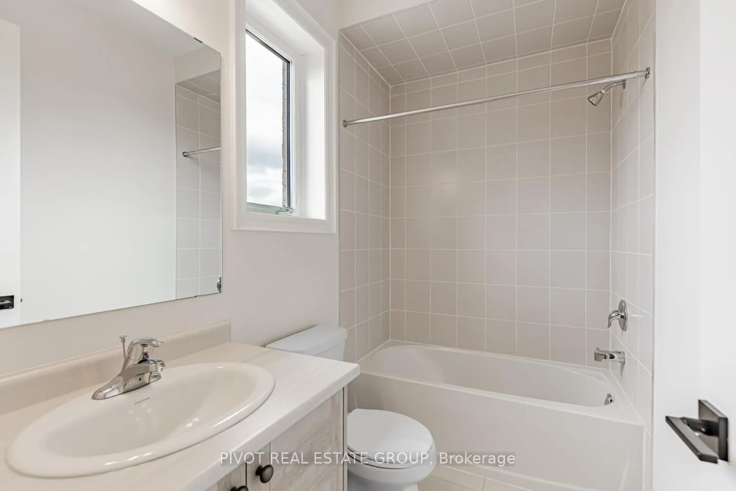 Photo 26 of 61 Tweedhill Avenue, Caledon, Rural Caledon — HOMEH