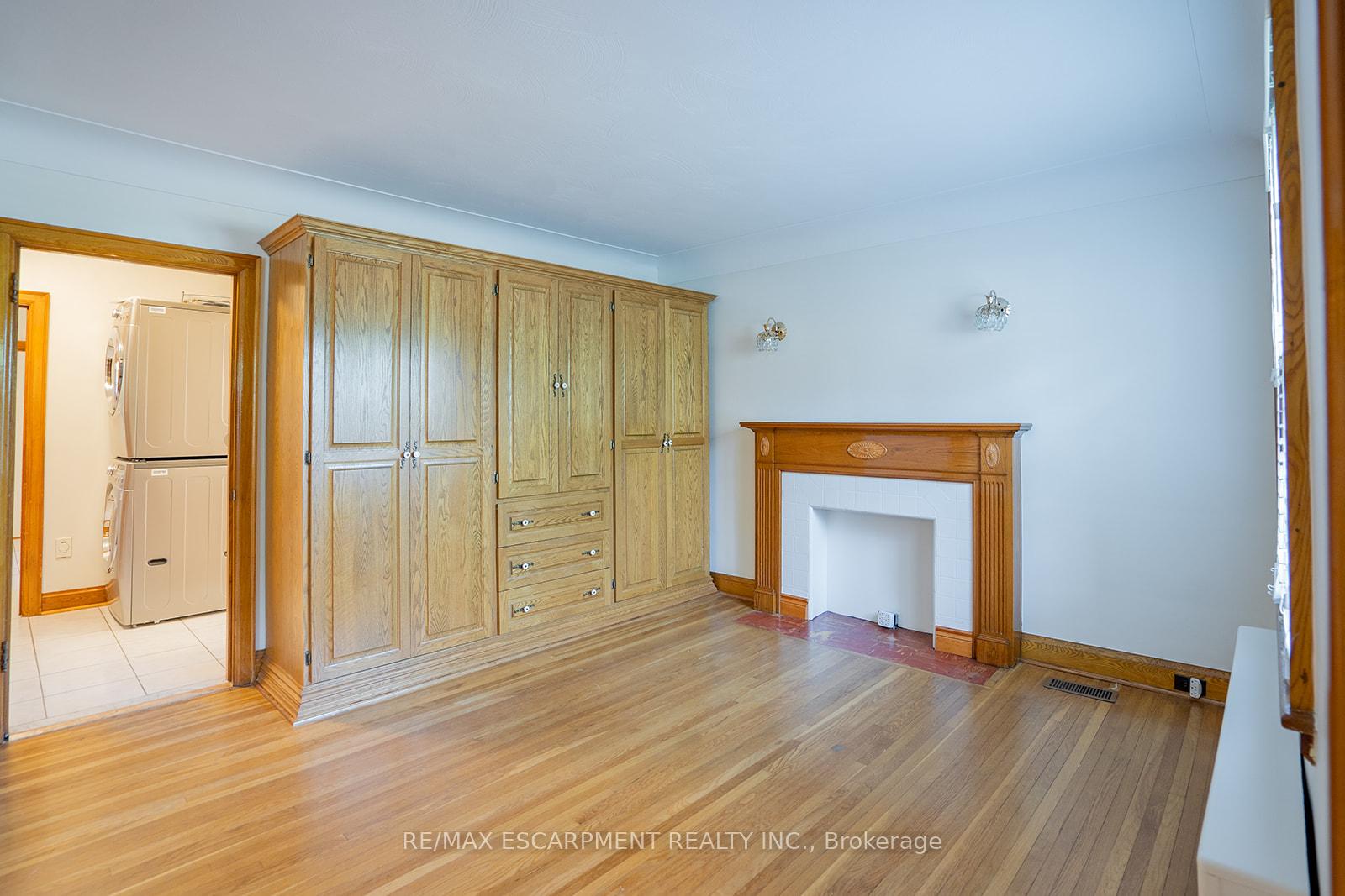 Photo 13 of Unit B, 324 King Street, Hamilton, Stoney Creek — HOMEH