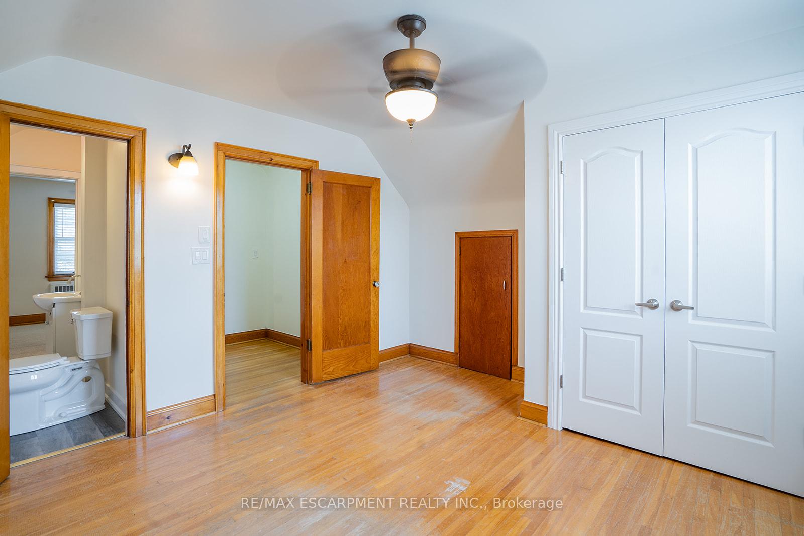 Photo 25 of Unit B, 324 King Street, Hamilton, Stoney Creek — HOMEH