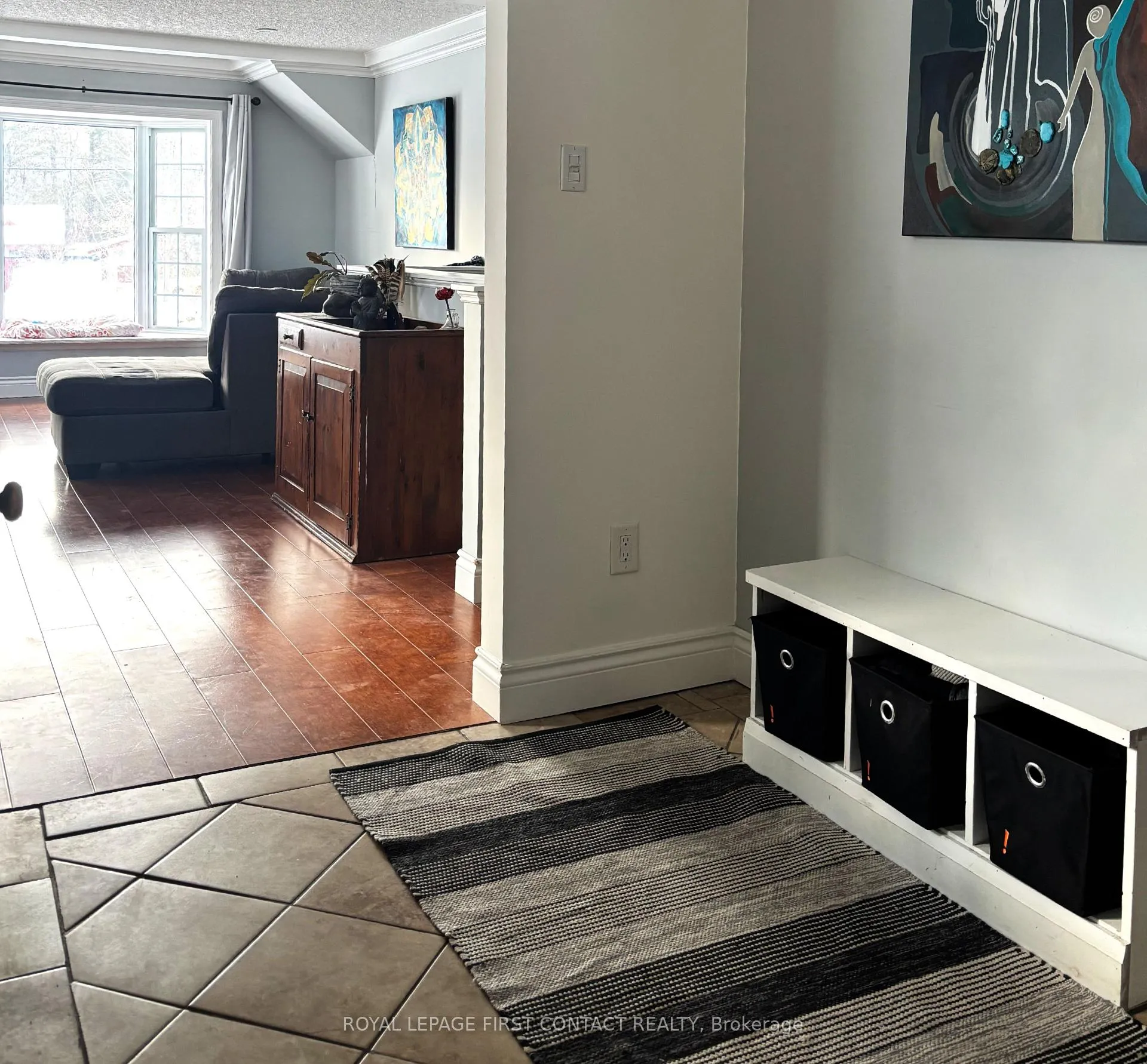 Photo 2 of 20 Belmont Crescent, Springwater, Midhurst — HOMEH
