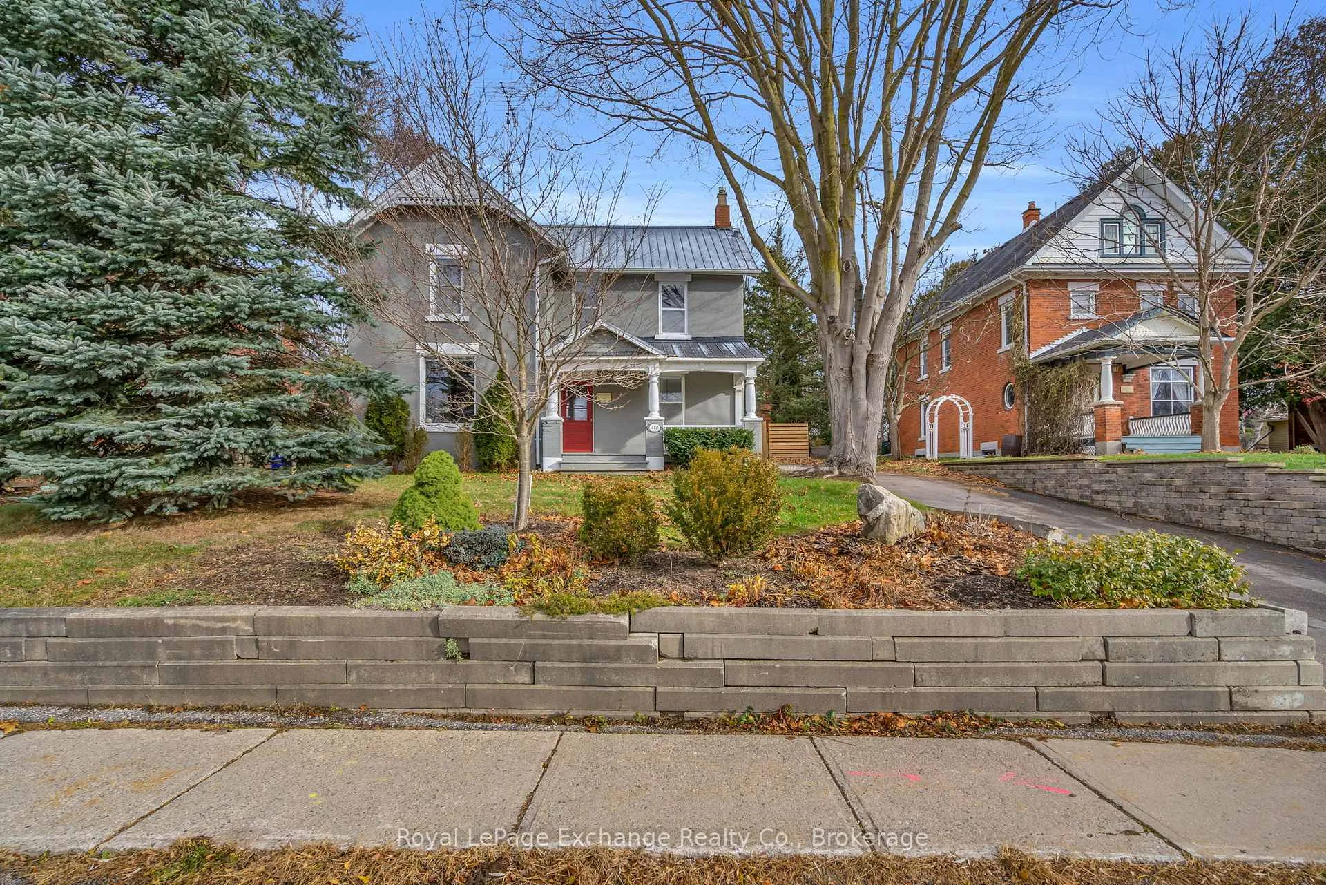 Photo 5 of 412 Main Street, King, Schomberg — HOMEH