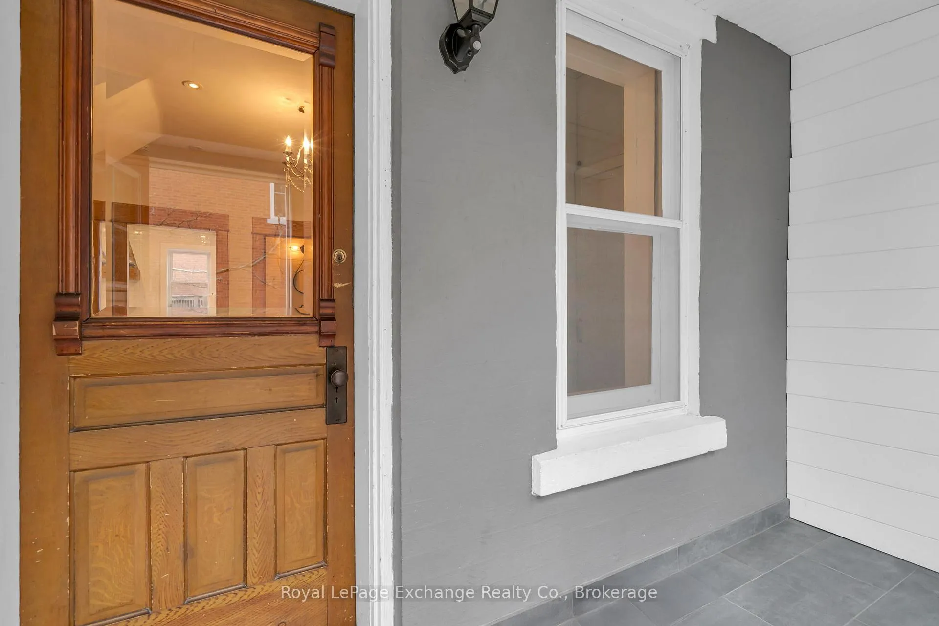 Photo 41 of 412 Main Street, King, Schomberg — HOMEH