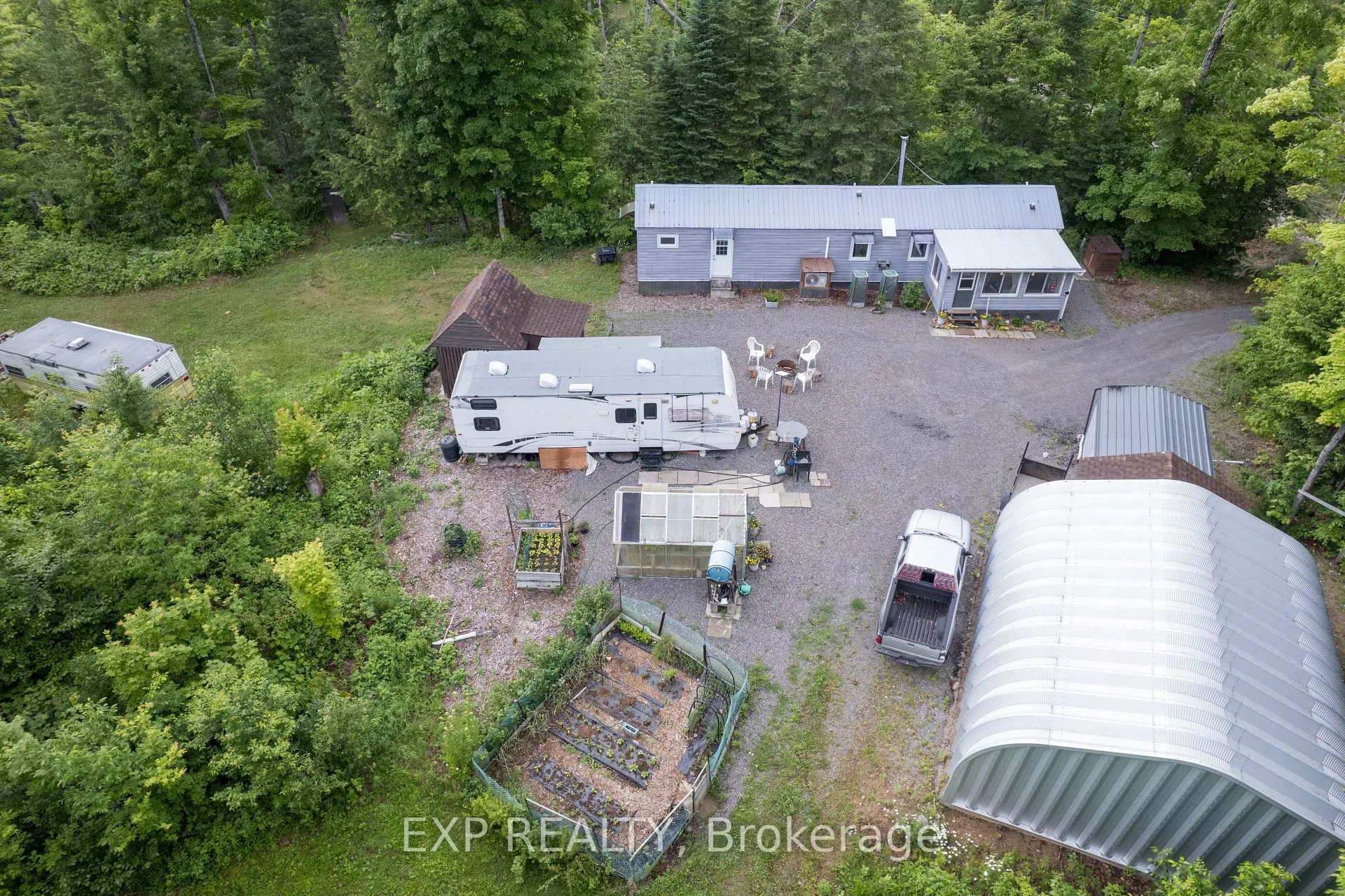 Photo of 146 Thanet Lake Road