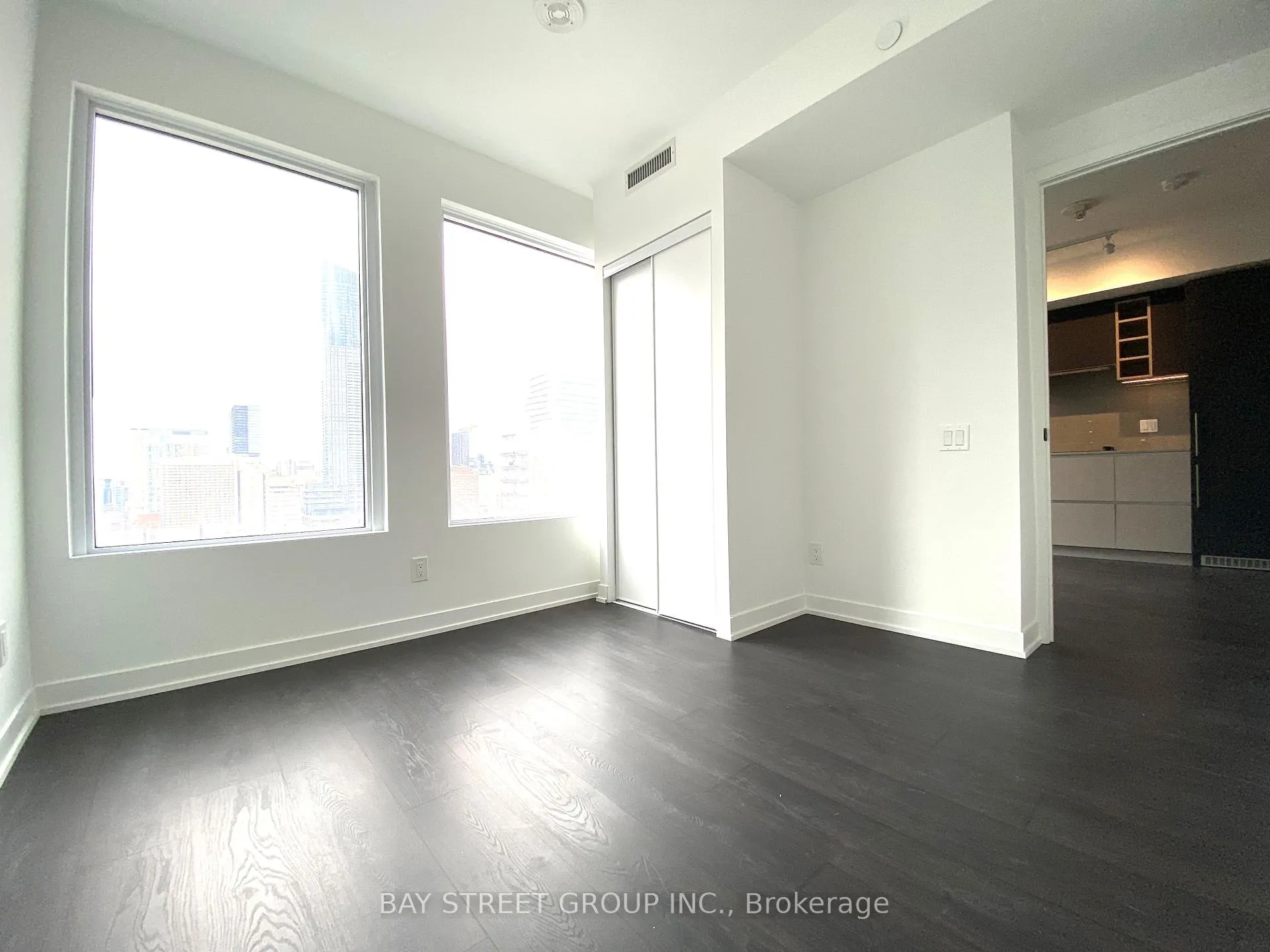 Photo 6 of Unit 2003, 319 Javis Street, Toronto, Moss Park — HOMEH