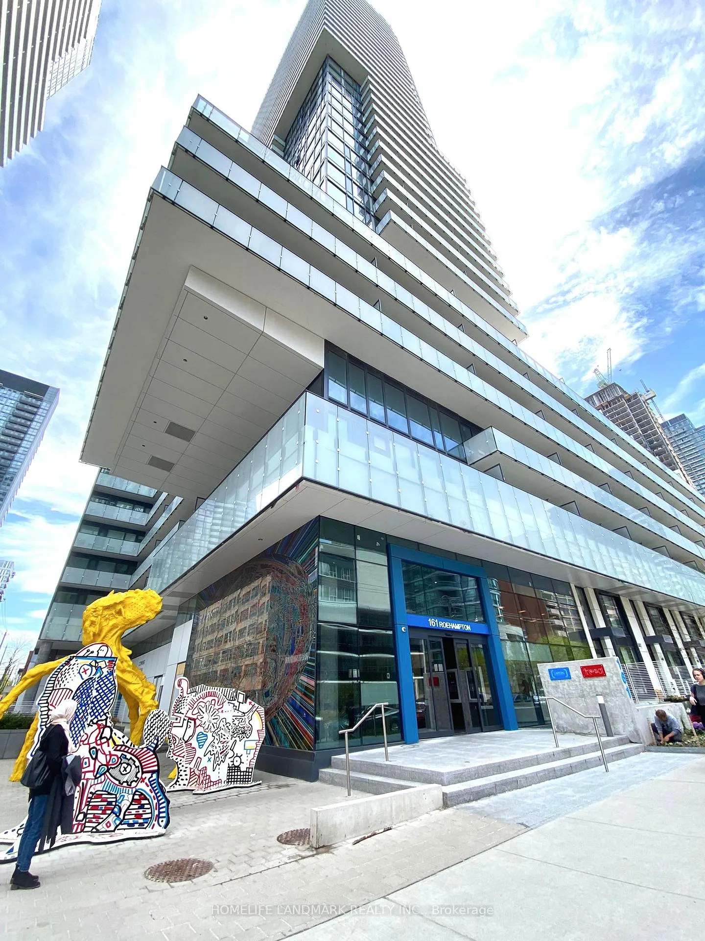 Photo 3 of Unit 2910, 161 Roehampton Avenue, Toronto, Mount Pleasant West — HOMEH