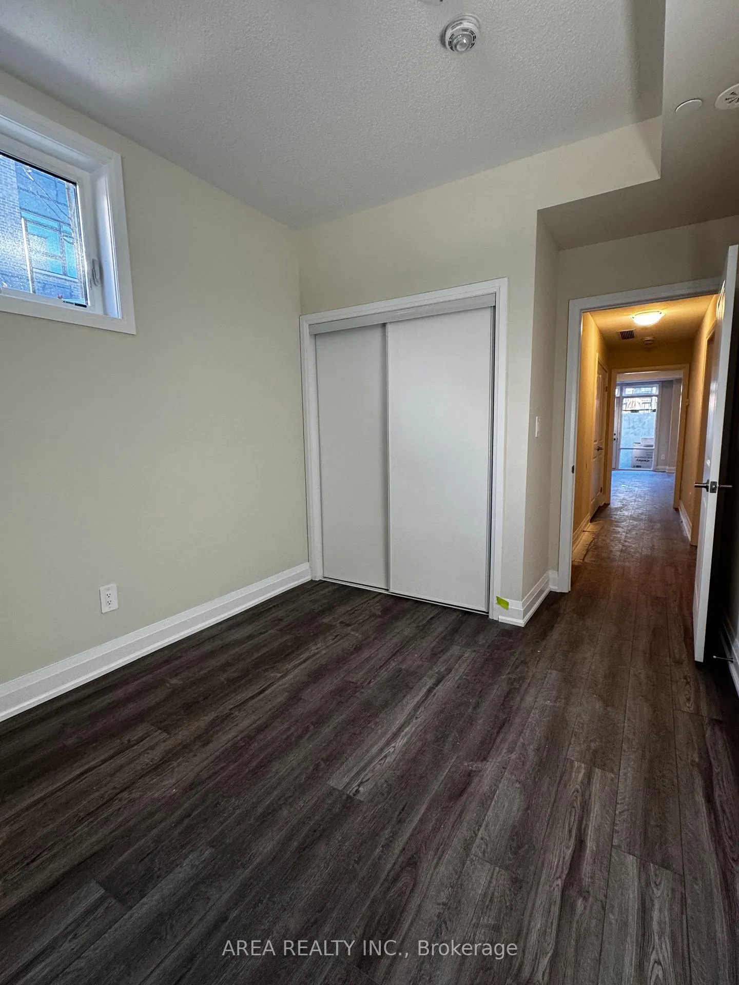 Photo 12 of Unit 824, 1593 Rose Way, Milton, Cobban — HOMEH