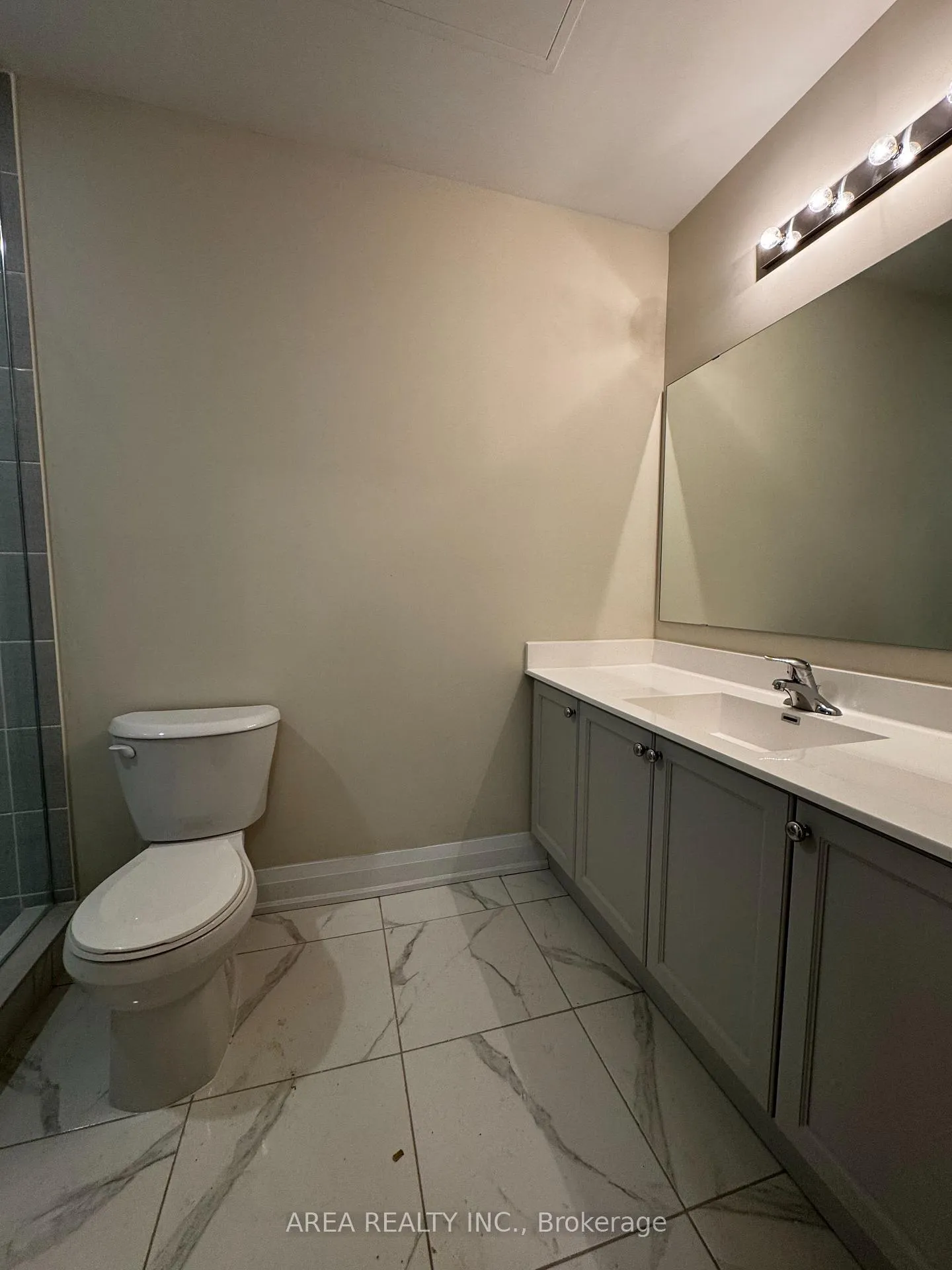 Photo 13 of Unit 824, 1593 Rose Way, Milton, Cobban — HOMEH