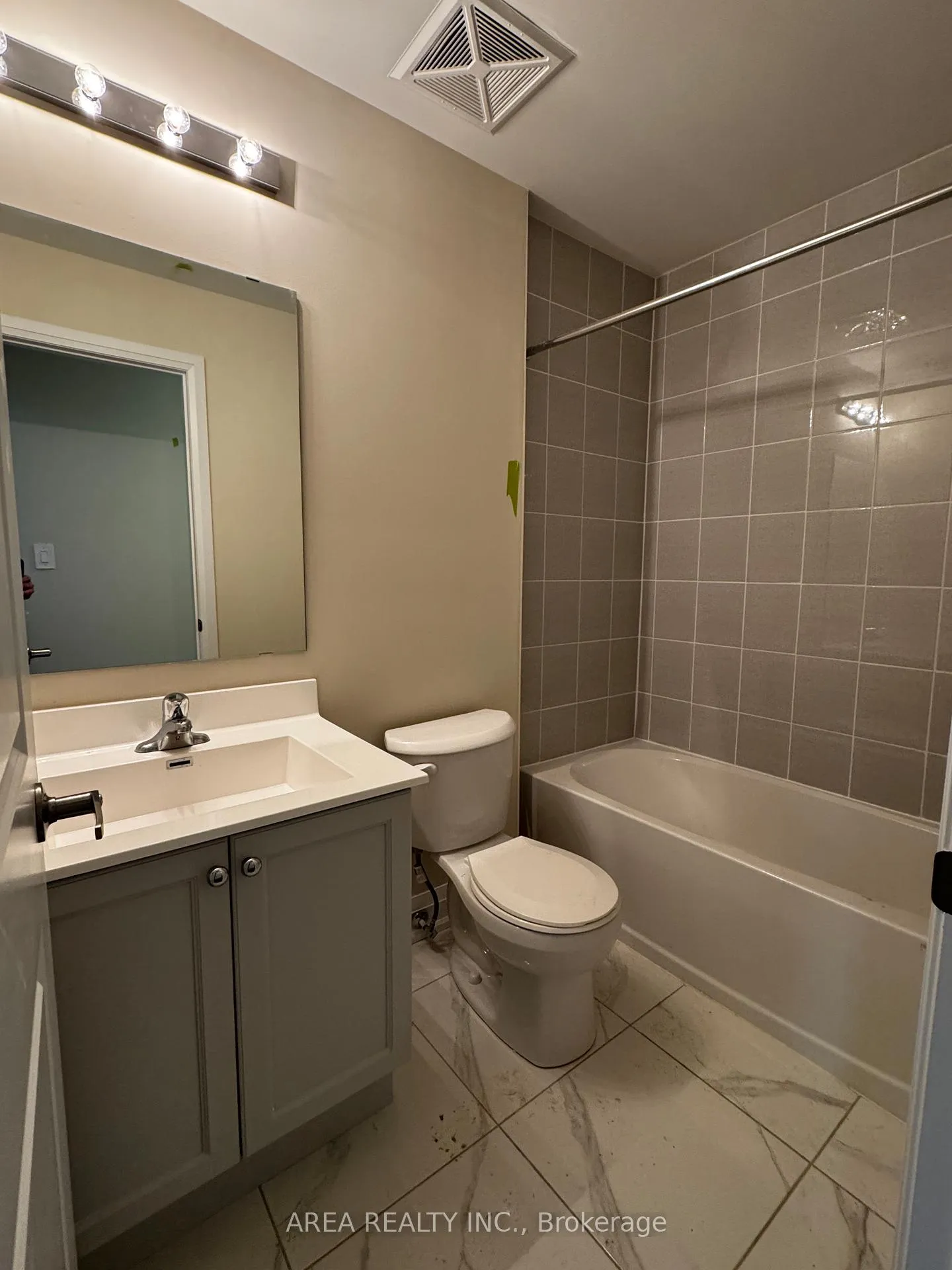 Photo 16 of Unit 824, 1593 Rose Way, Milton, Cobban — HOMEH