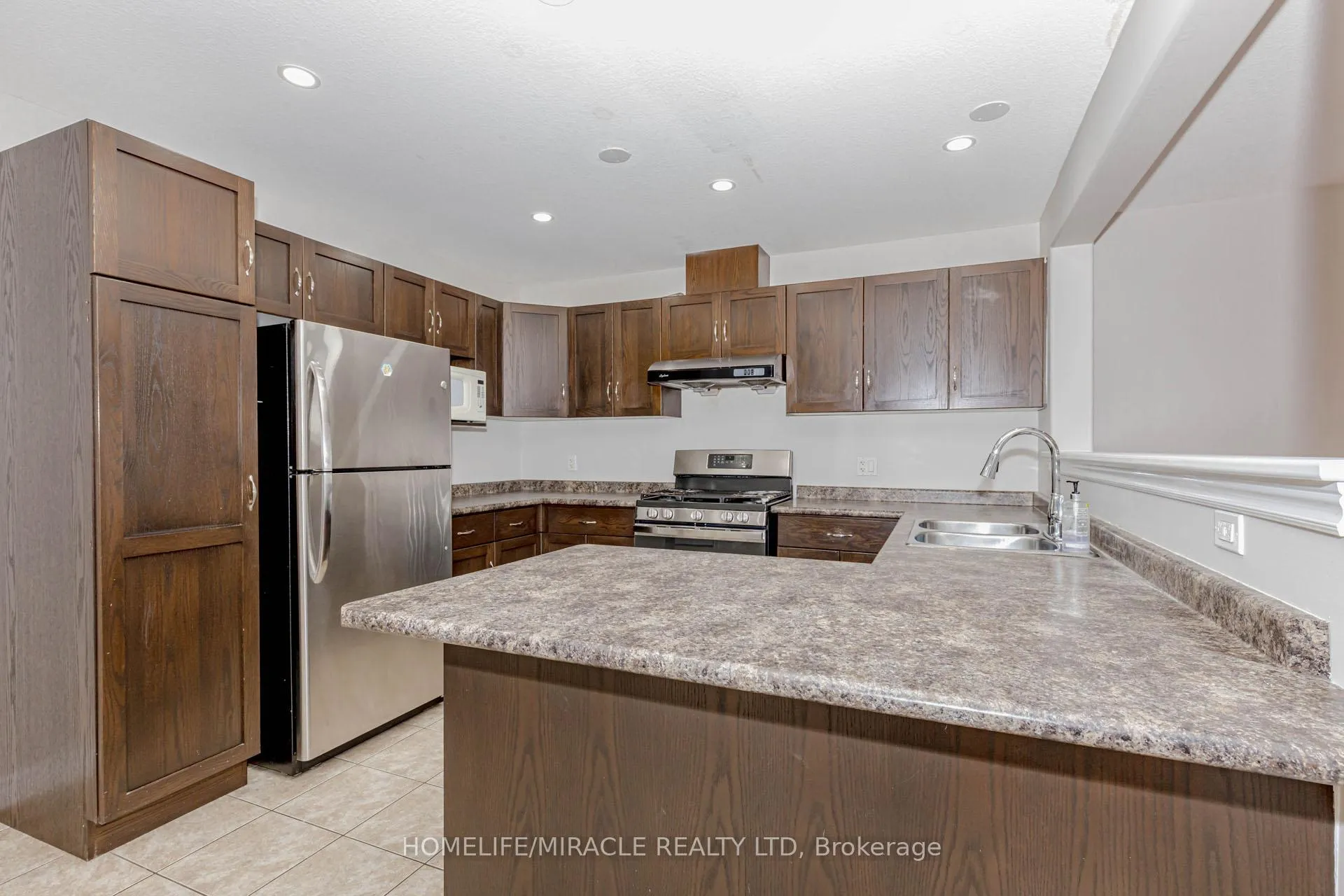 Photo 10 of 21 Dougall Street, Guelph, Grange Road — HOMEH