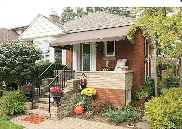 Photo 2 of 35 Kipling Road, Hamilton, Westdale — HOMEH