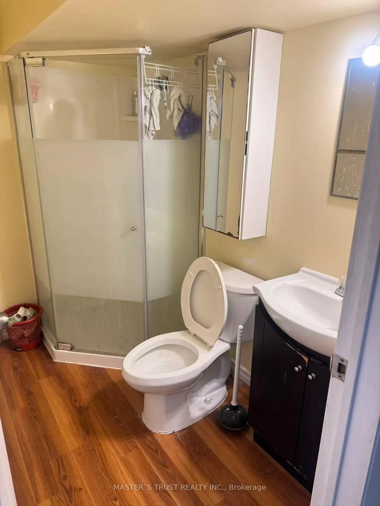 Photo 8 of 35 Kipling Road, Hamilton, Westdale — HOMEH