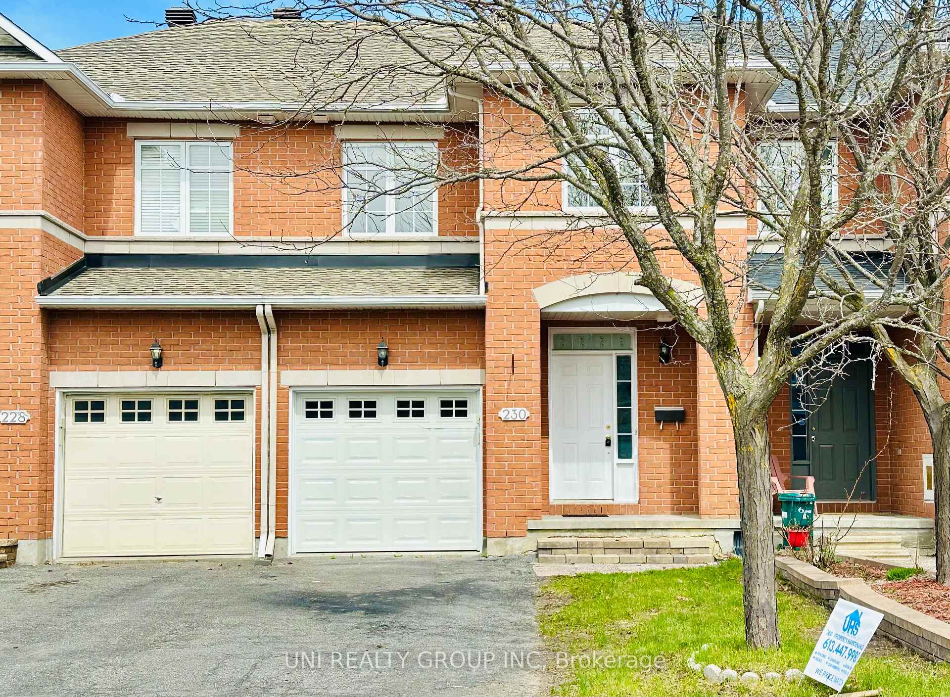 Photo 1 of 230 Duntroon Circle, Ottawa, Hunt Club Park/Greenboro — HOMEH