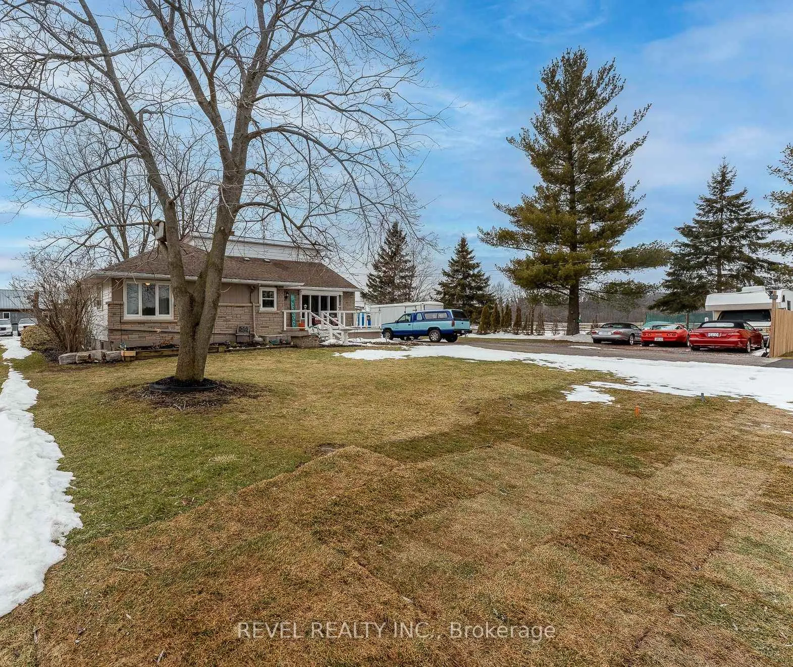 Photo 4 of 1407 Kottmeier Road, Thorold, Hurricane/Merrittville — HOMEH