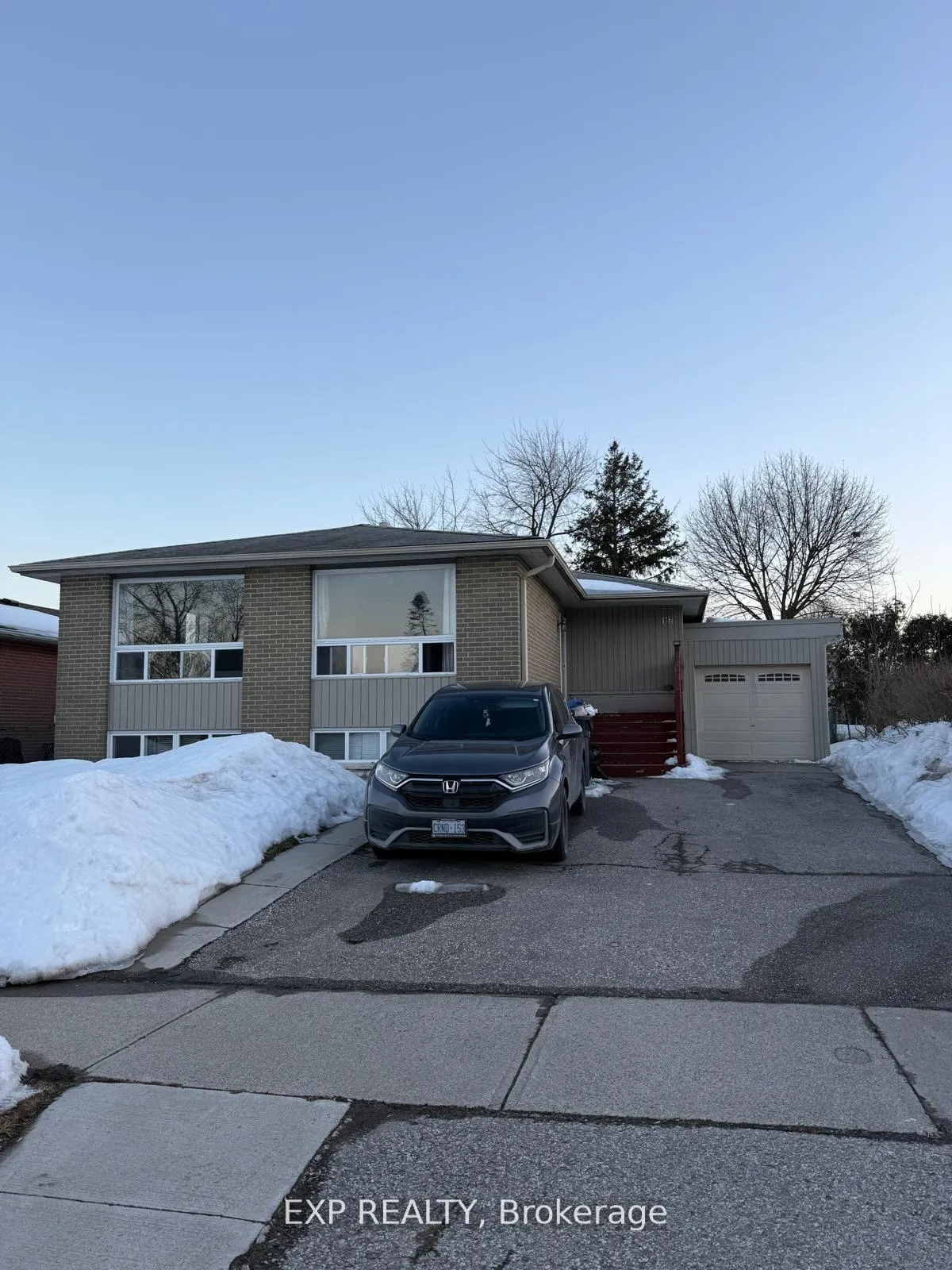 Front of Unit Upper, 17 Gable Drive