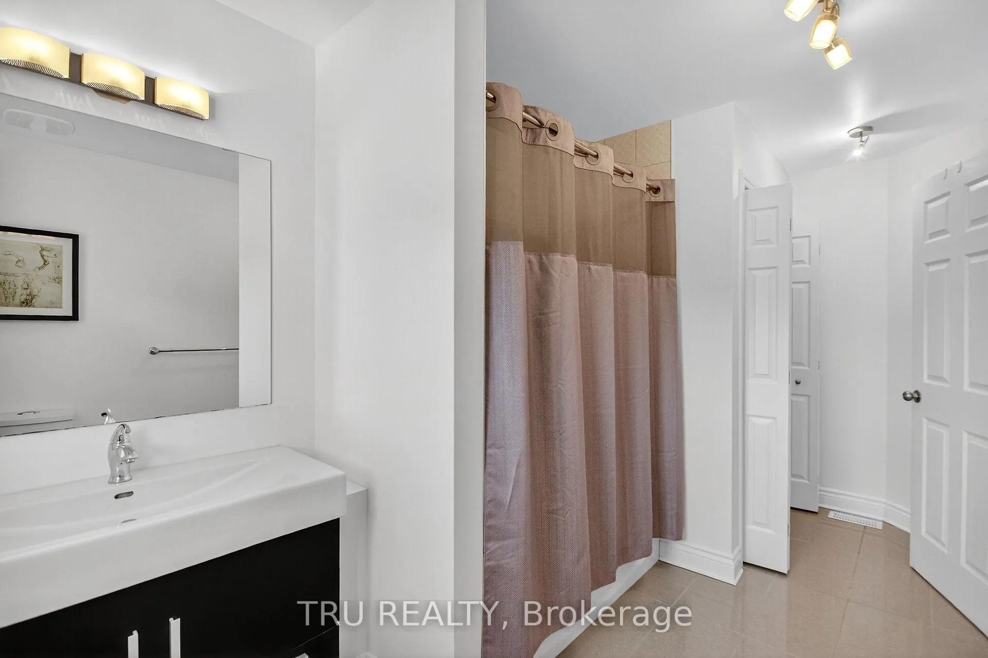 Photo 29 of 2642 Palings Private, Ottawa, Emerald Woods/Sawmill Creek — HOMEH
