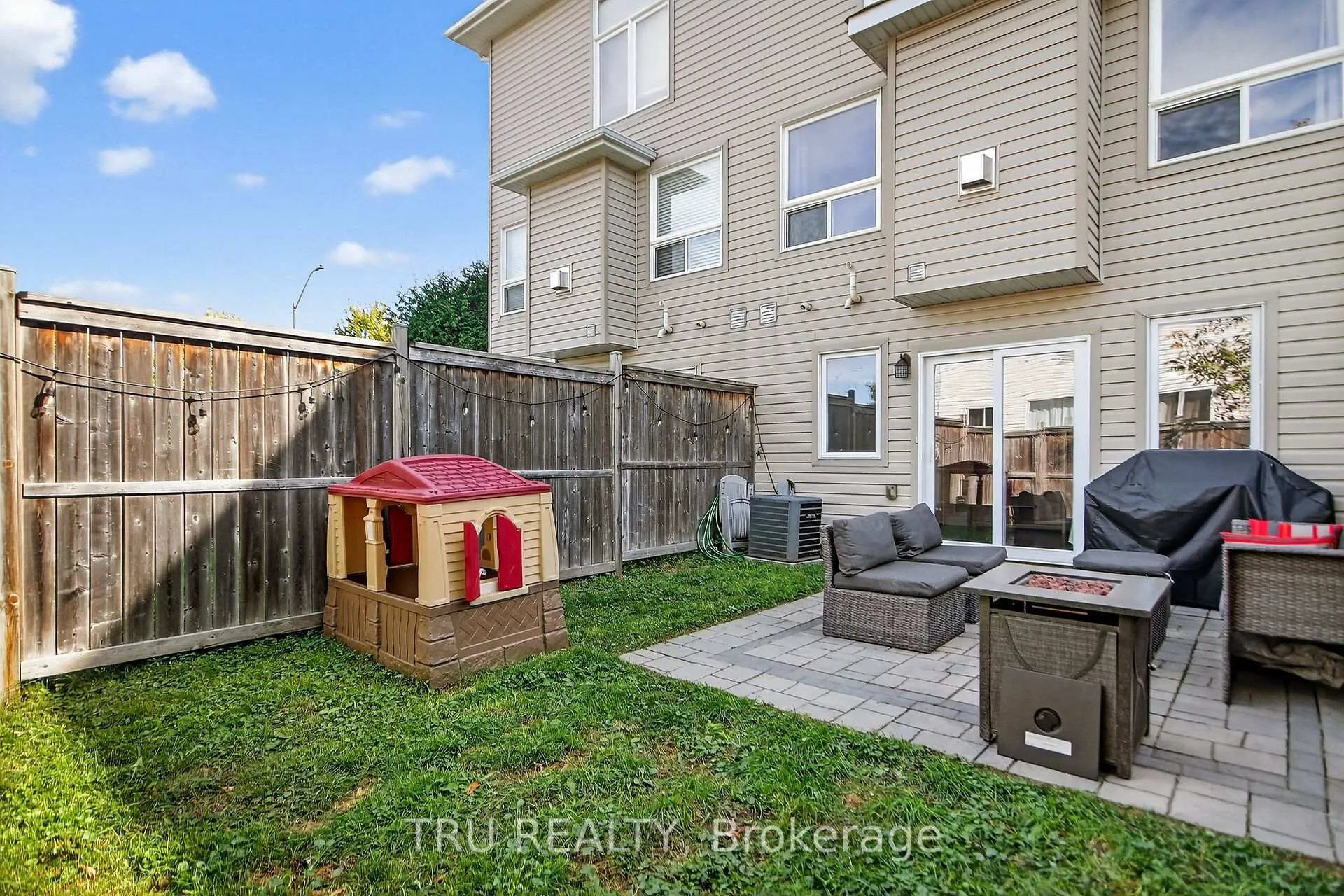 Photo 38 of 2642 Palings Private, Ottawa, Emerald Woods/Sawmill Creek — HOMEH