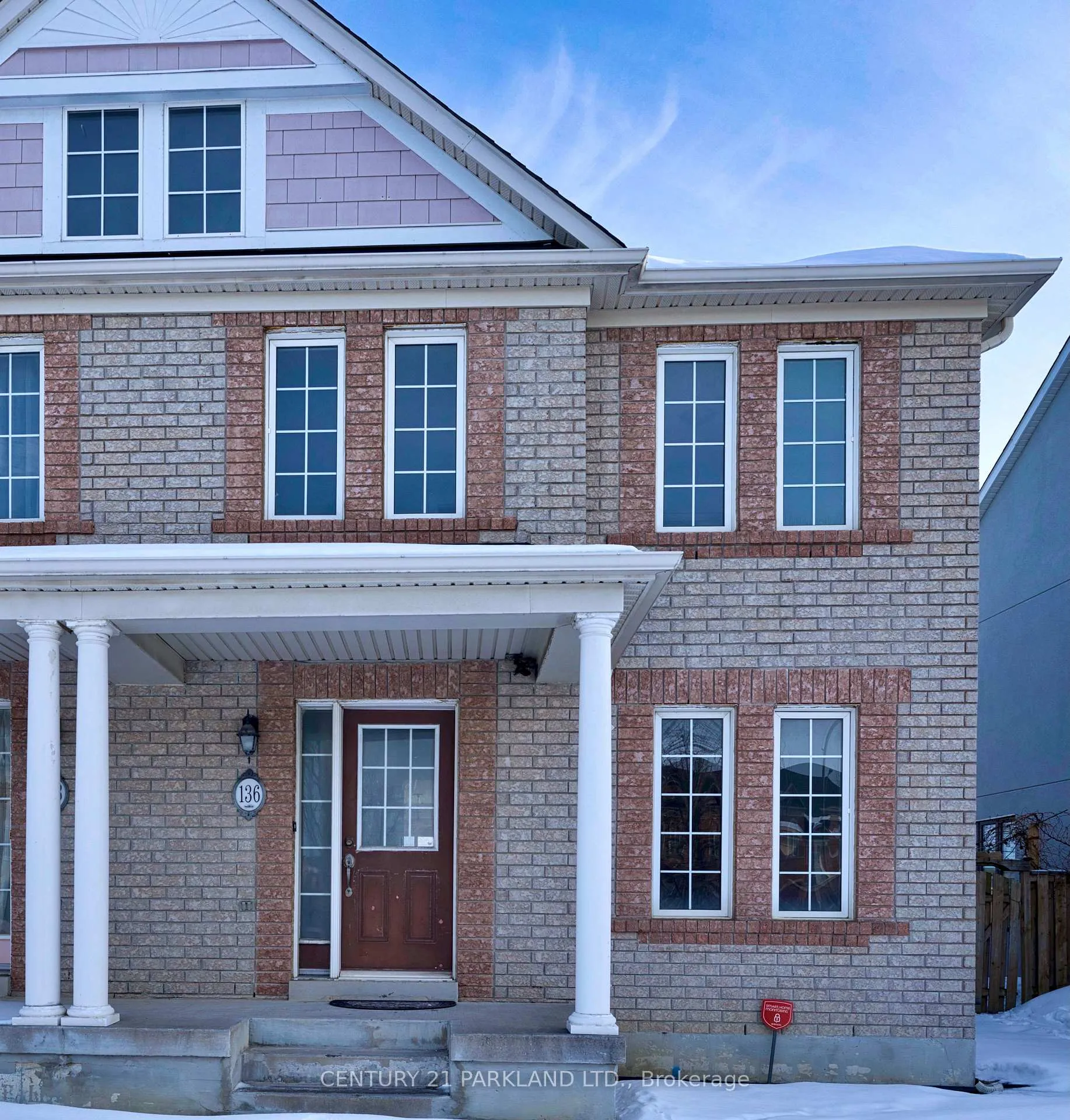 Photo 1 of 136 Gas Lamp Lane, Markham, Cornell — HOMEH