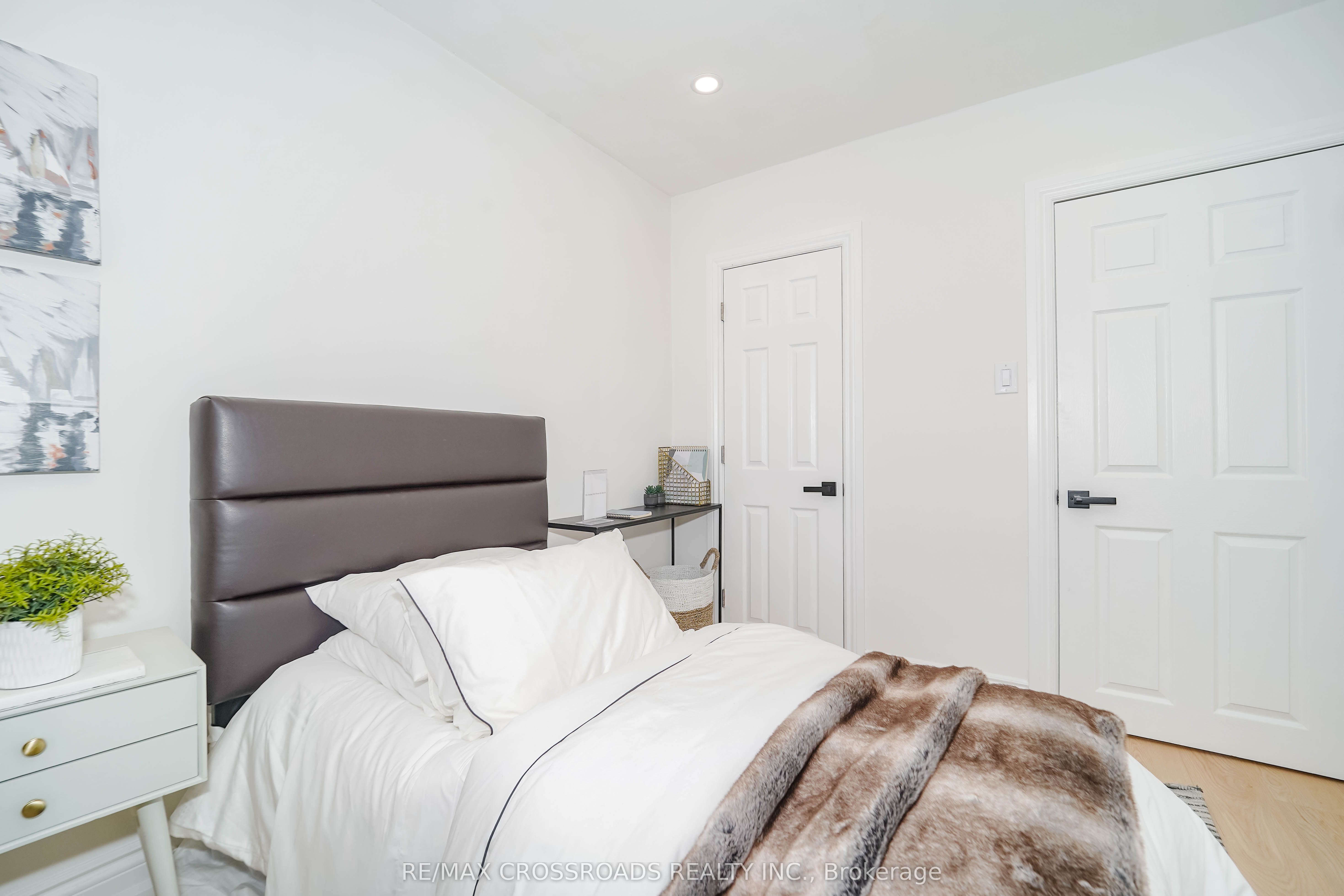 Photo 31 of 307 Glebemount Avenue, Toronto, East York — HOMEH
