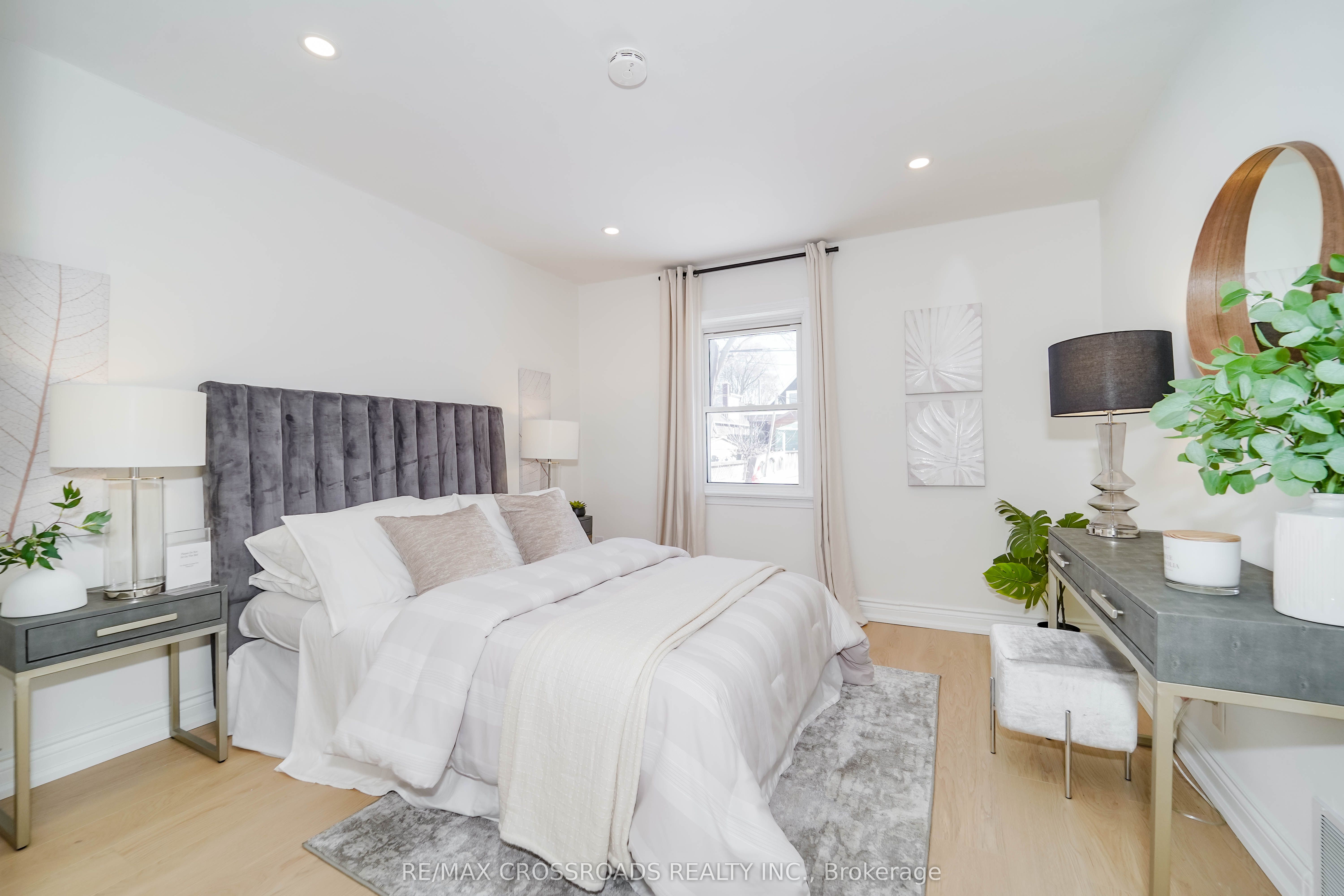 Photo 32 of 307 Glebemount Avenue, Toronto, East York — HOMEH