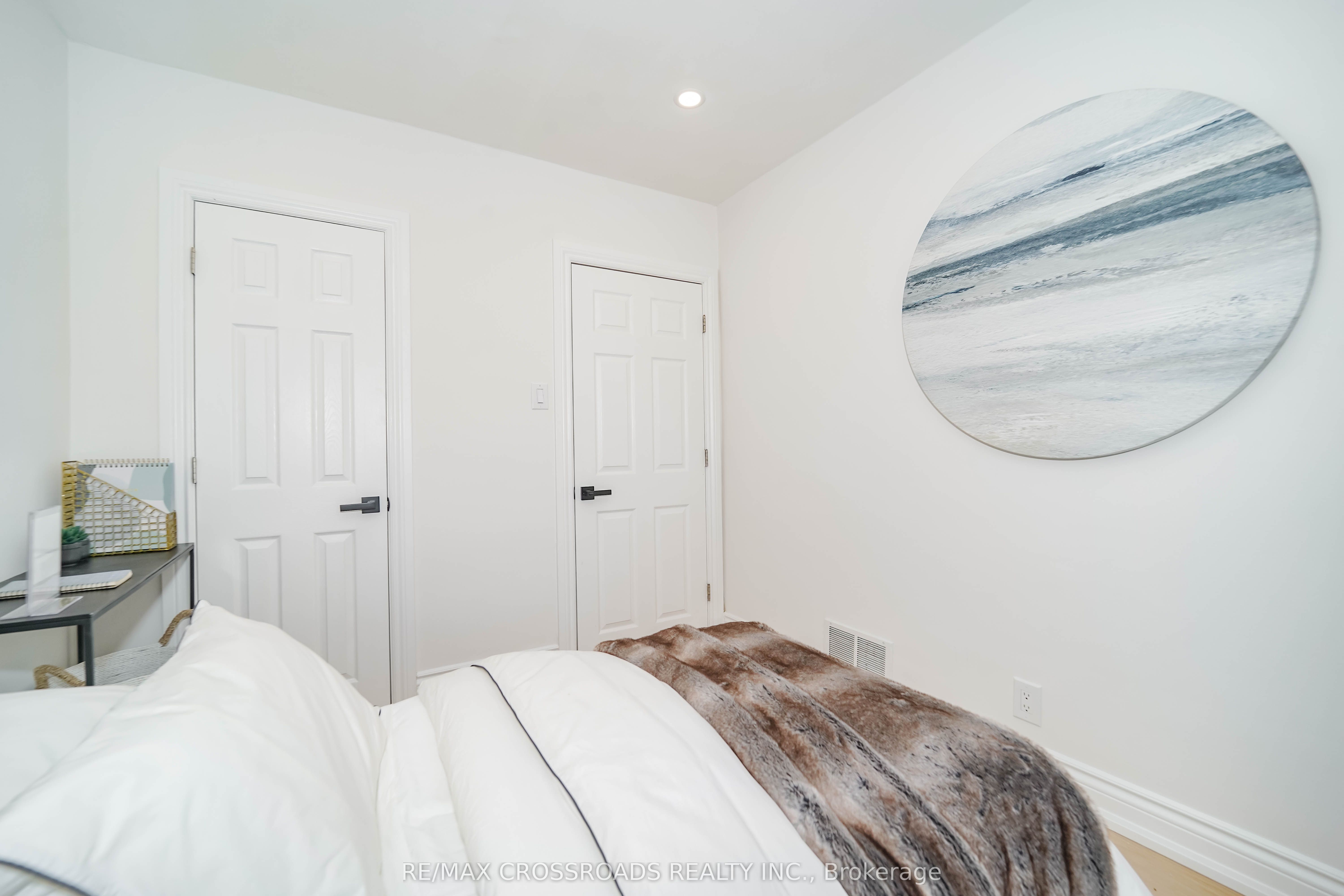 Photo 25 of 307 Glebemount Avenue, Toronto, East York — HOMEH