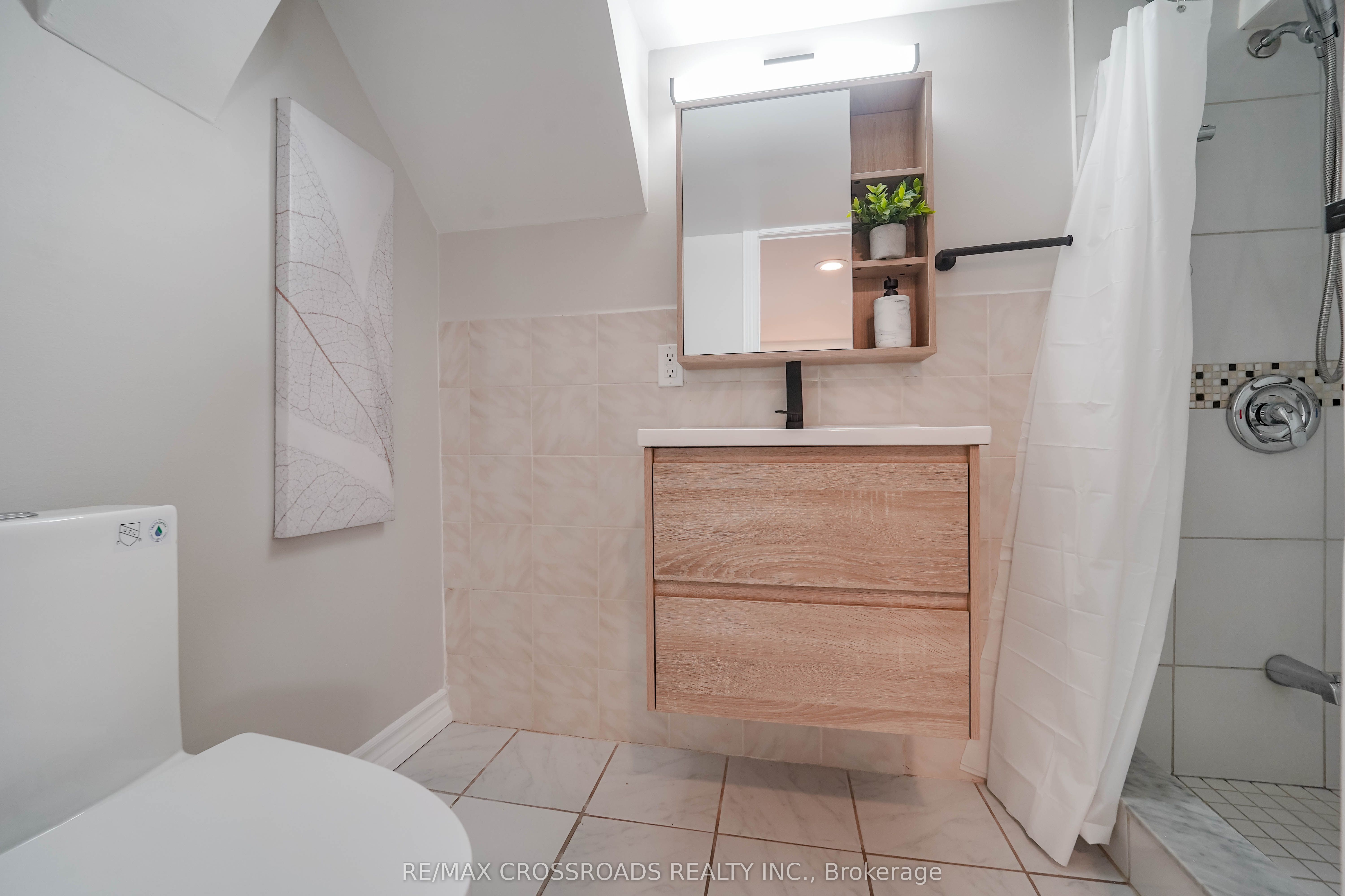 Photo 48 of 307 Glebemount Avenue, Toronto, East York — HOMEH