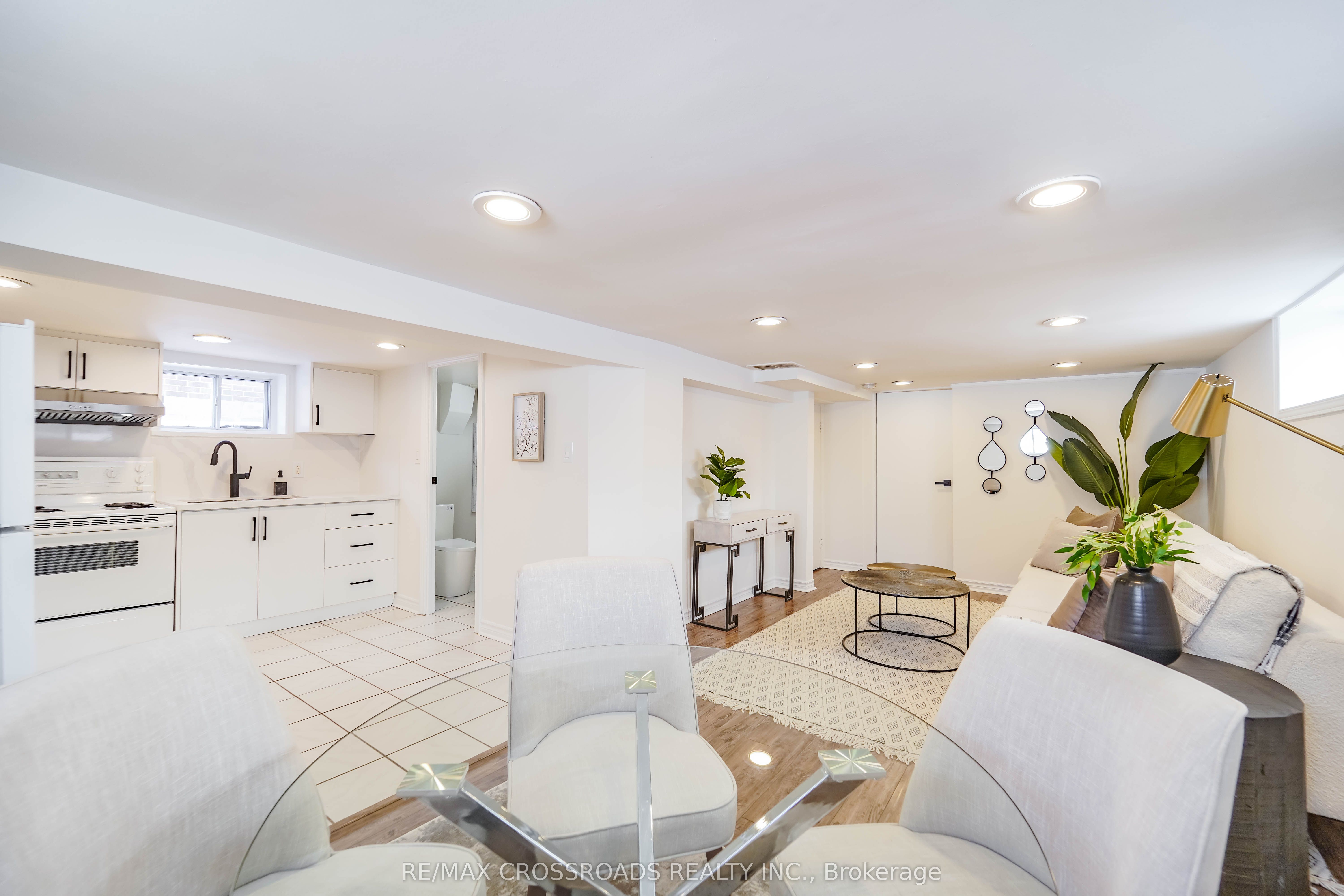 Photo 47 of 307 Glebemount Avenue, Toronto, East York — HOMEH