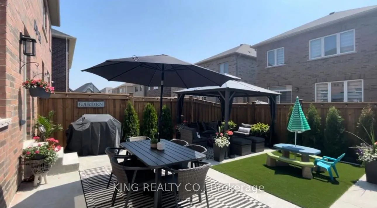 Photo 14 of 43 Block Road, Brampton, Northwest Brampton — HOMEH