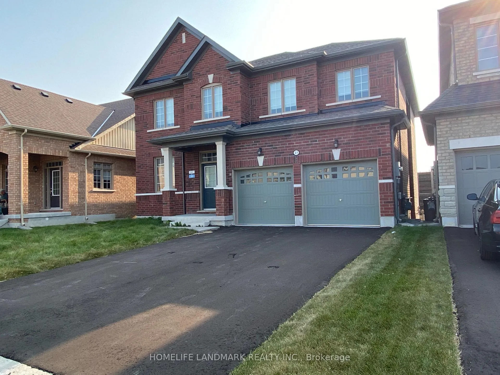 Photo 2 of Unit Main, 45 Bill Guy Drive, Georgina, Keswick South — HOMEH