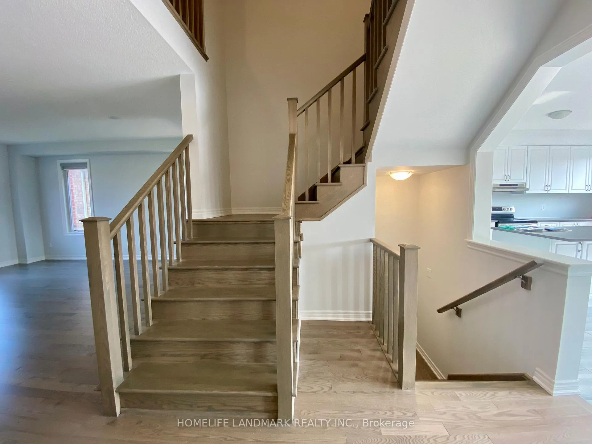 Photo 18 of Unit Main, 45 Bill Guy Drive, Georgina, Keswick South — HOMEH